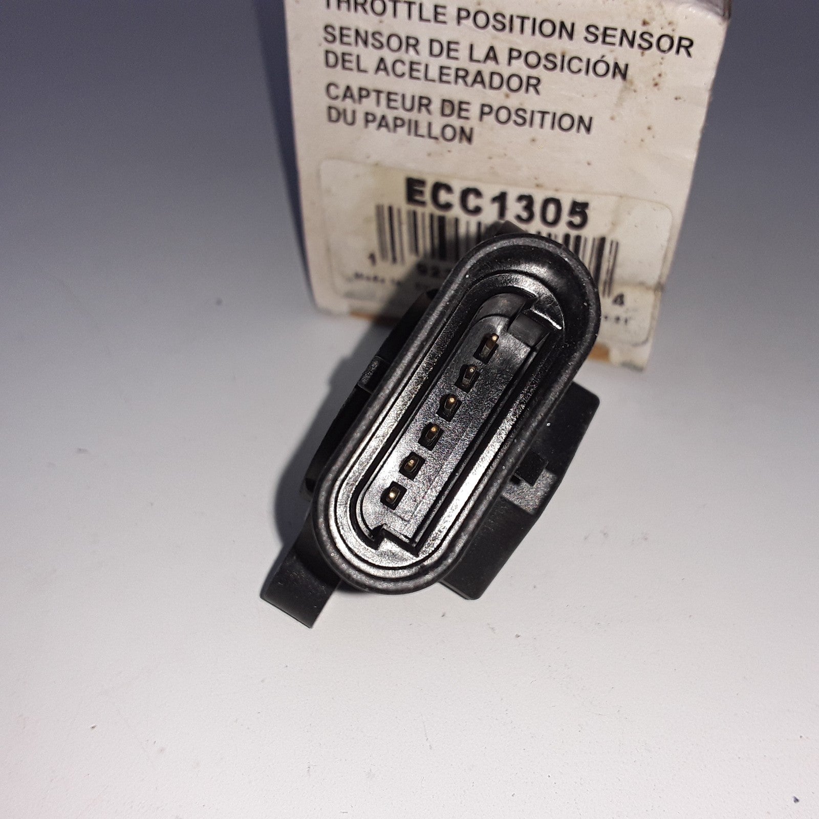 Throttle Position Sensor Fits Navistar/International ,Ford E450 Super Duty 2004