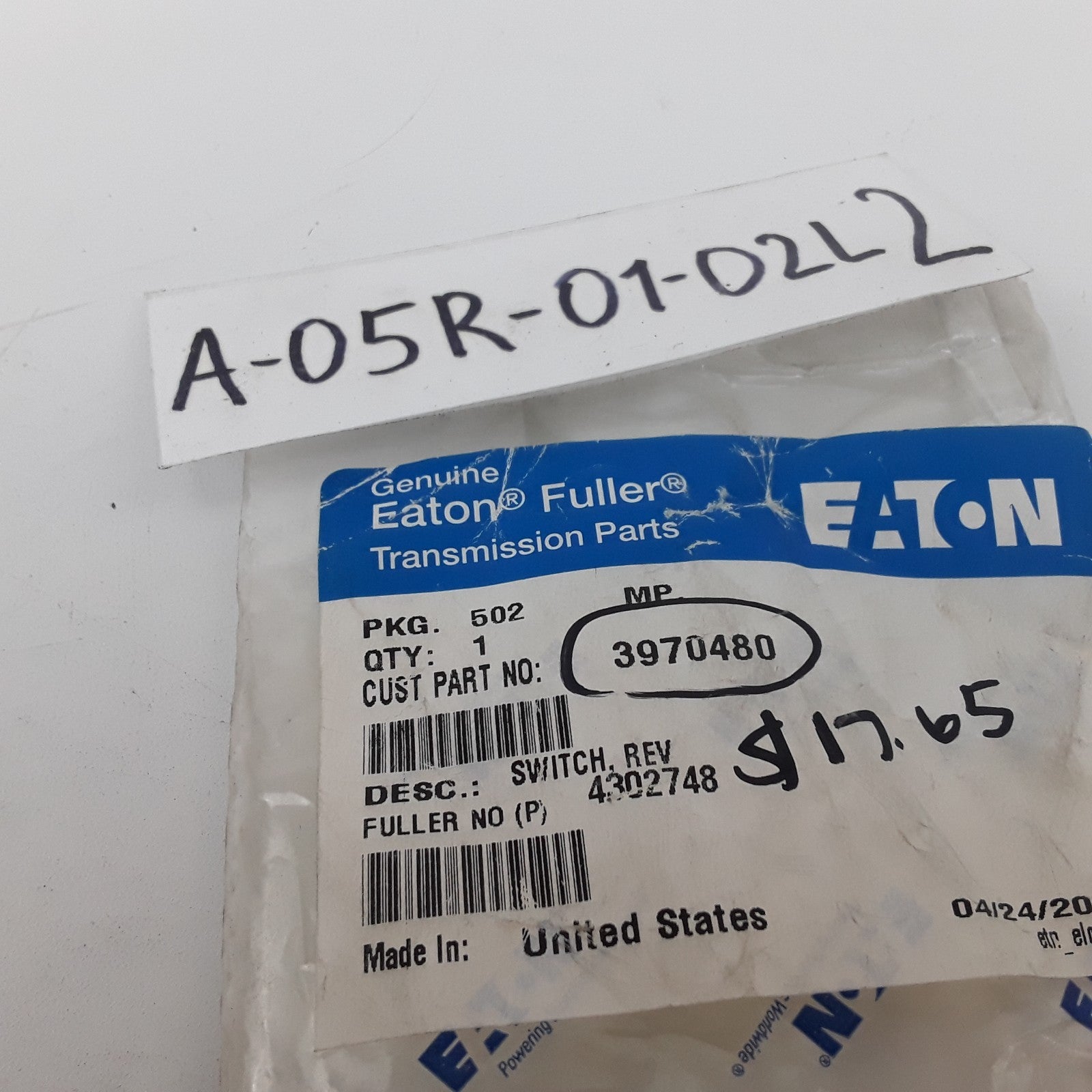 Eaton 3970480 Transmission Reverse Switch Assembly For Heavy Duty Trucks