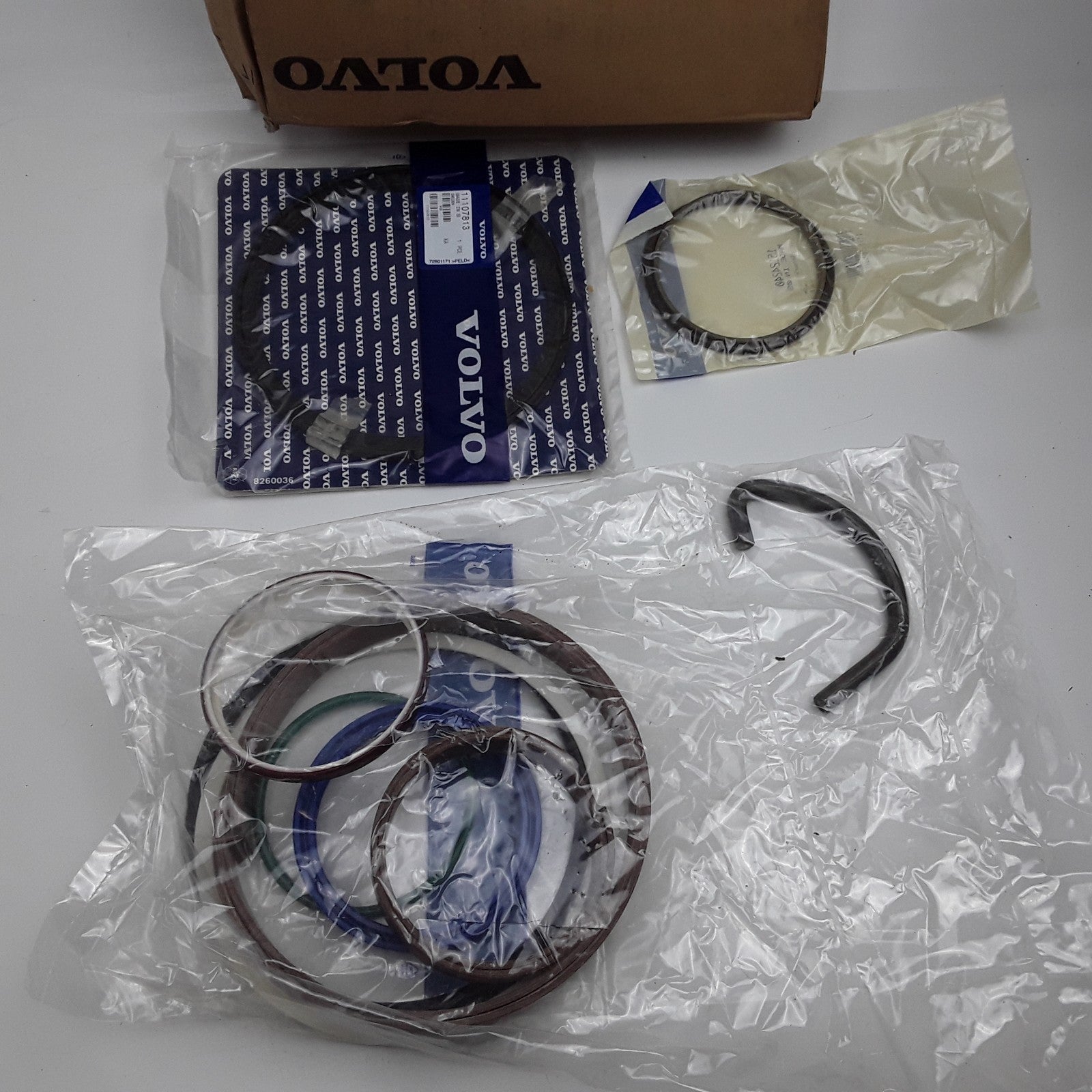 17238417 Lift Tilt Steering Cylinder Seal Kit Fits For Volvo Loader L180H 150G