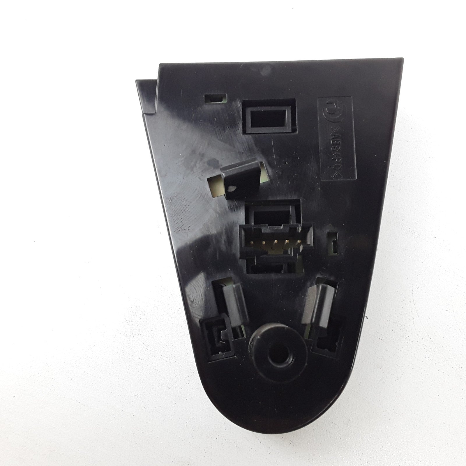 International 28130844 Left Steering Wheel Cruise Throttle Switch For Navistar