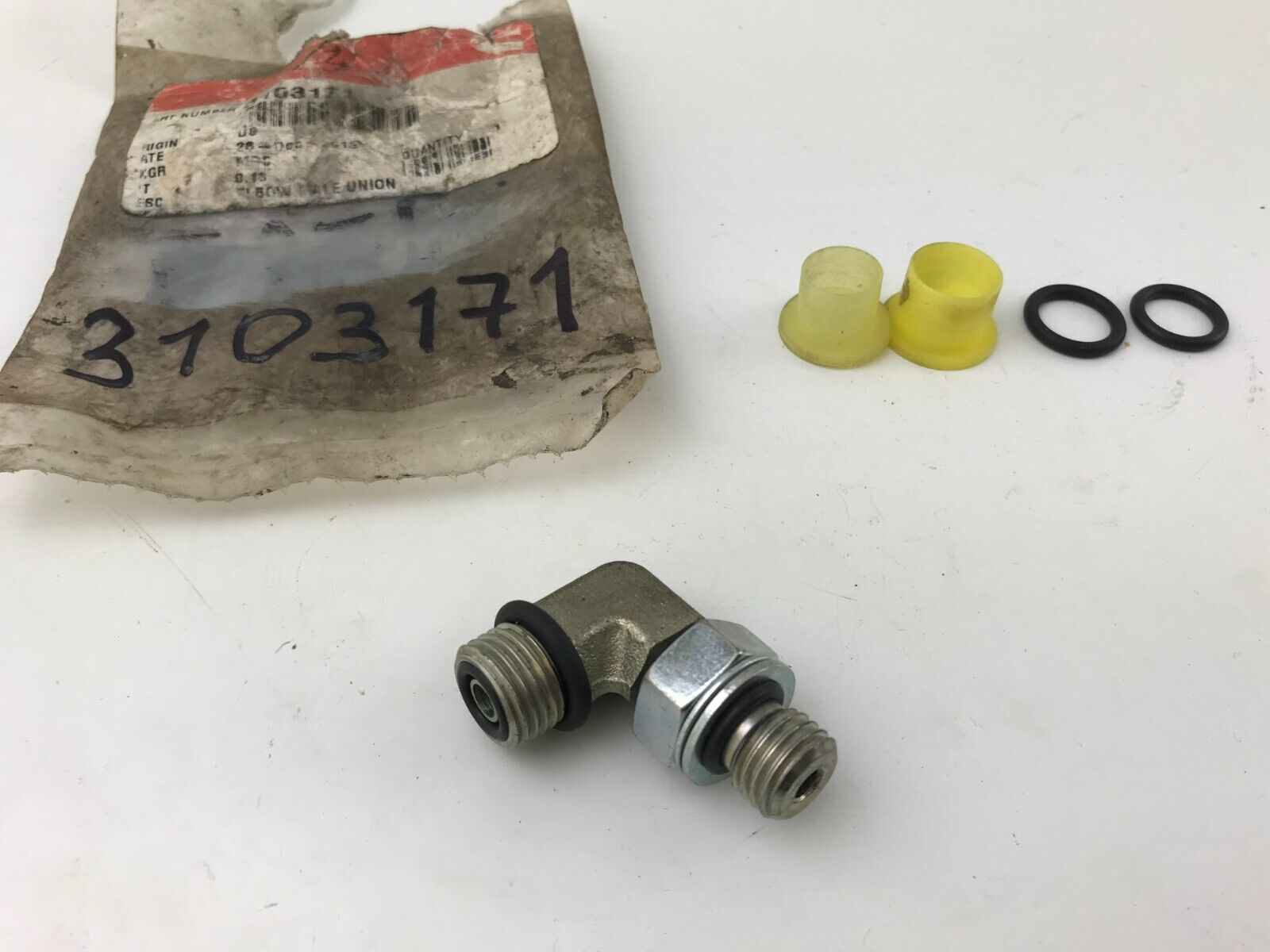 GENUINE OEM Cummins ELBOW MALE UNION 3103171 FAST SHIPPING - HotCarParts
