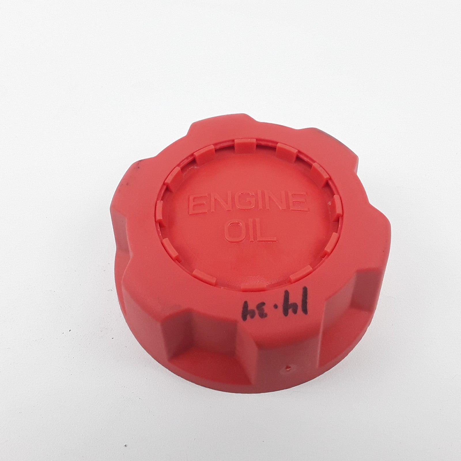 Engine Oil Filler Cap 23804515 For Volvo, Mack FH12 FH13 FH MP7 MP8 MP10 Model