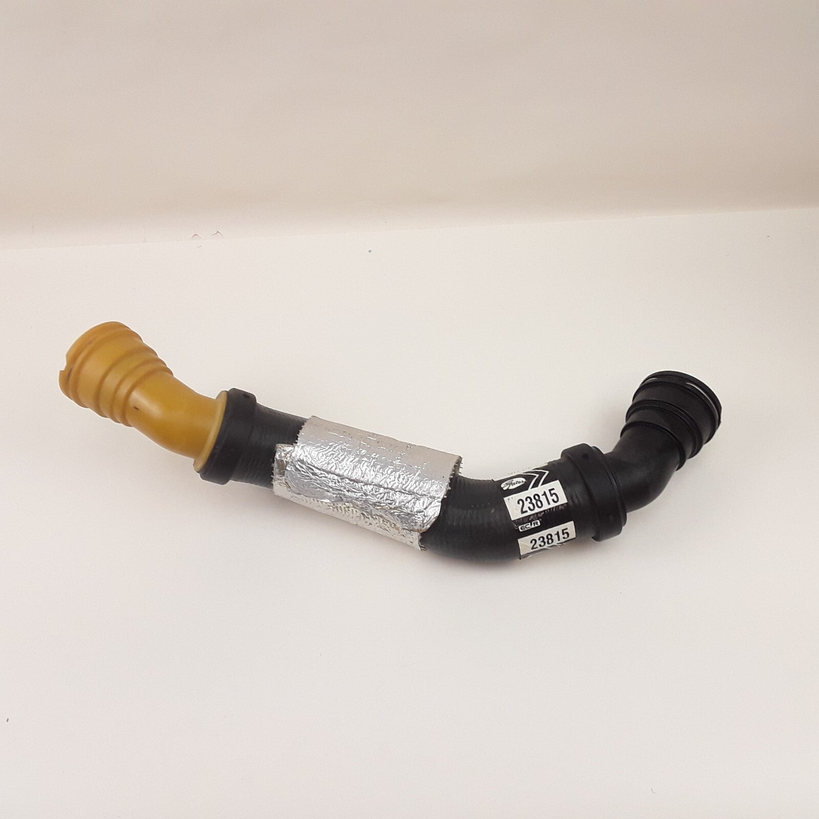 Upper Radiator Coolant Hose Fits Ford F-550 F-450 F-350 F-250 Super Duty 2008-10