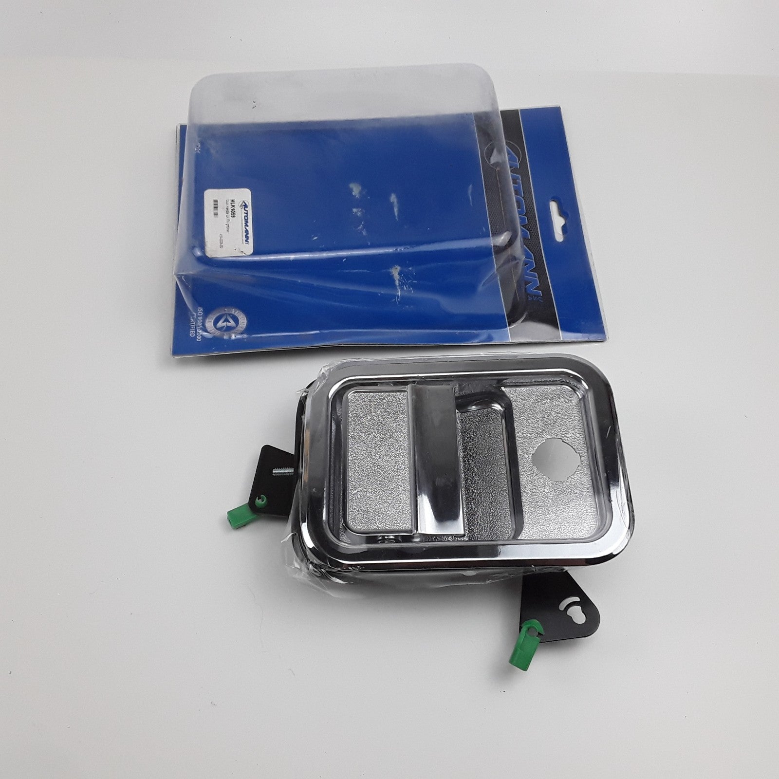 Front Left Door Handle Exterior Fits Freightliner Coronado Columbia (2003-2014)