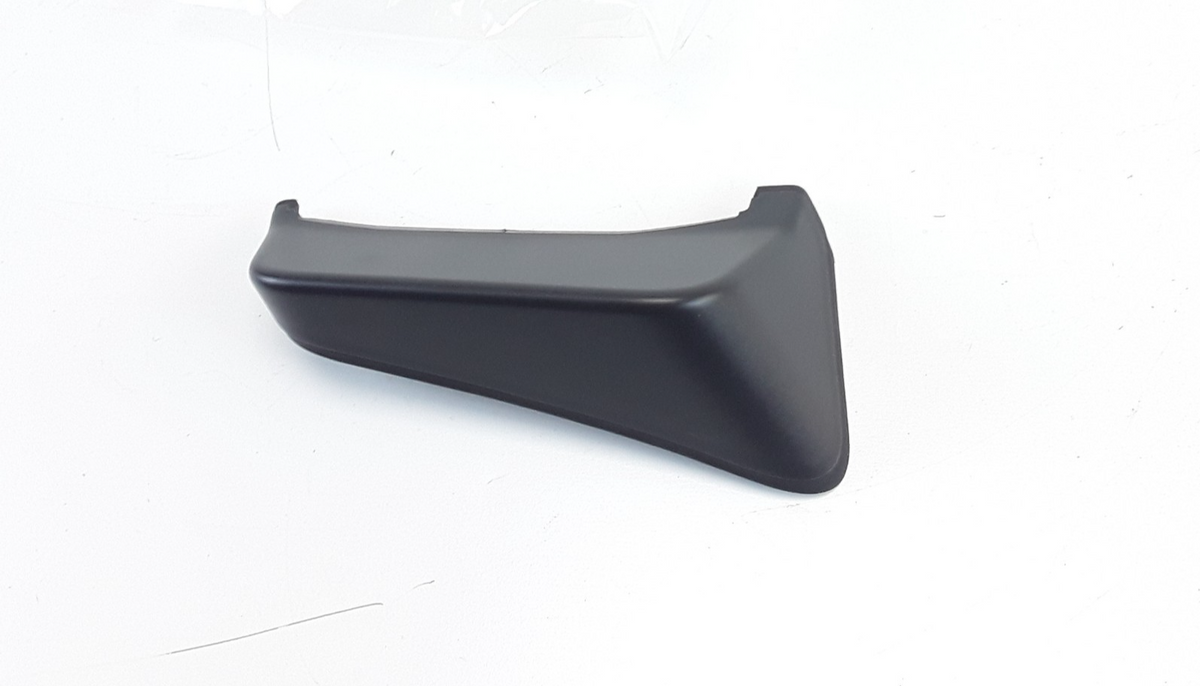 Model S 2021-2026 Left Rear Liftgate Lamp Trim Cover 1660773-00-A OEM