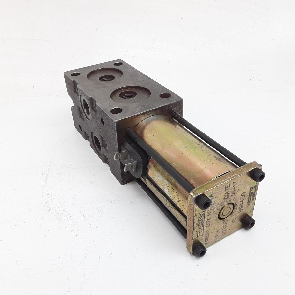 Parker 994450  253574-4 Single Hydraulic Valve Solenoid 12V Fits Forklifts