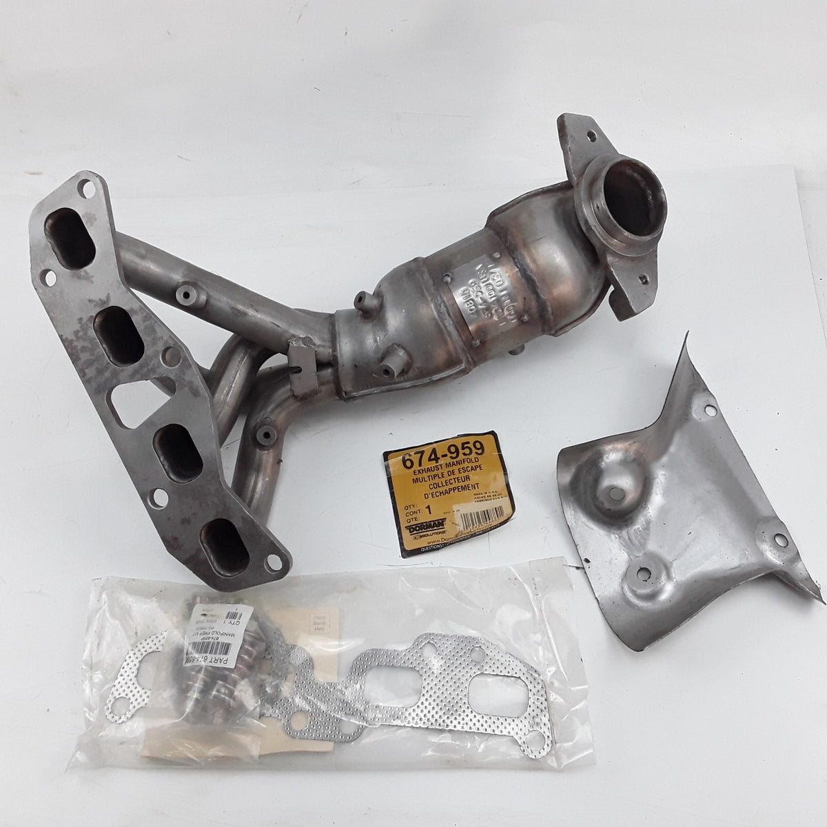 Dorman 674-959 Exhaust Manifold Converter Fits Nissan Altima Sentra (2005-2006)