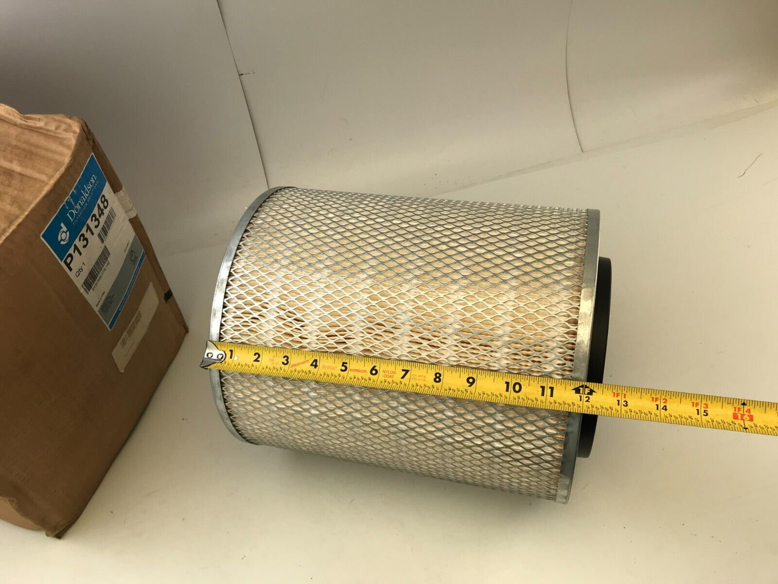 GENUINE OEM DONALDSON AIR FILTER P131348 FAST SHIPPING - HotCarParts