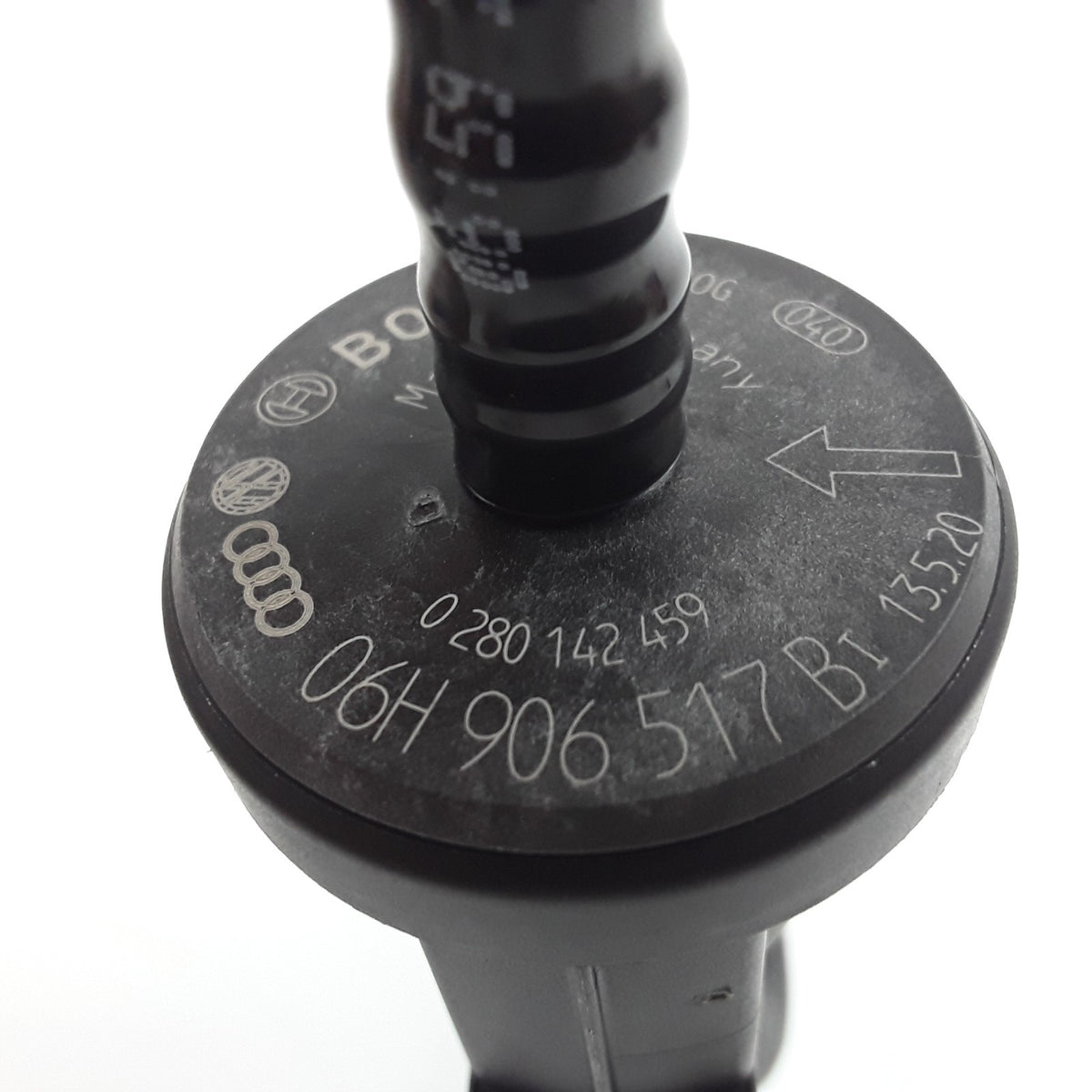 Carquest CPN2528 Vapor Canister Purge Solenoid Fits Audi TT RS Quattro (2013)