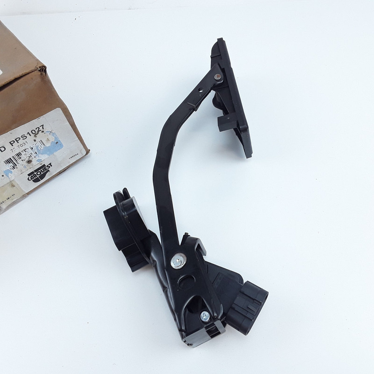 Accelerator Pedal Sensor Fits Buick Allure LaCrosse Chevrolet Impala (2005-2008)