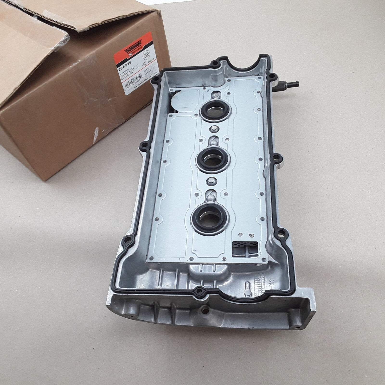 Left Engine Valve Cover Fits Kia Sportage Optima Hyundai Tucson Sonata 2004-2010