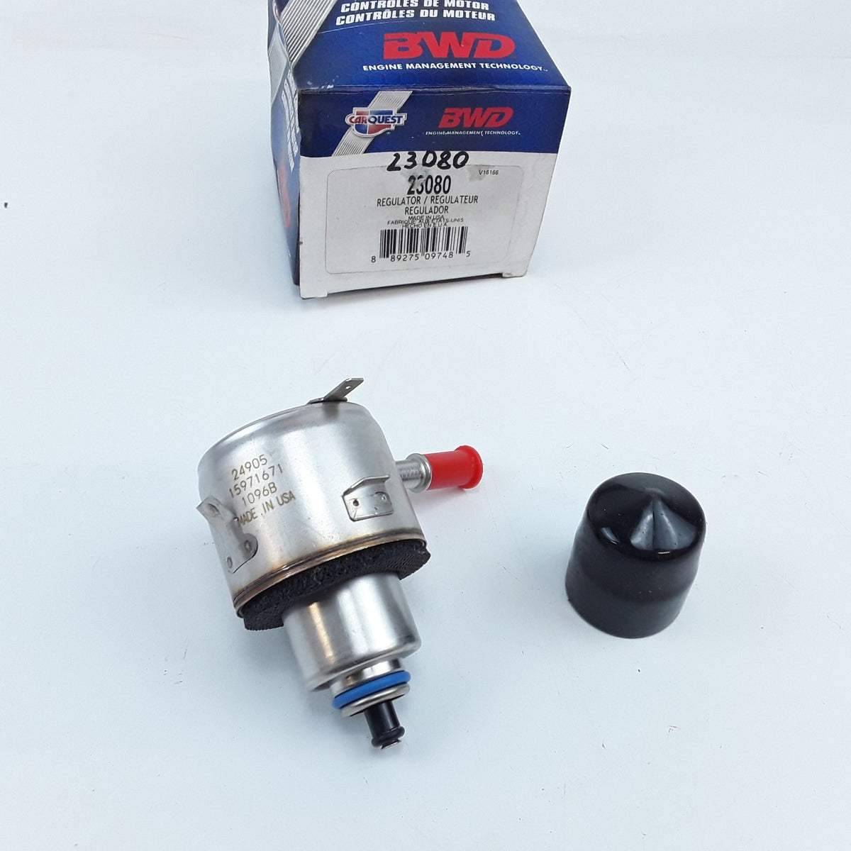 Fuel Pressure Regulator For Chrysler Neon Dodge SX 2.0 Neon 2001 2002-2004 2005