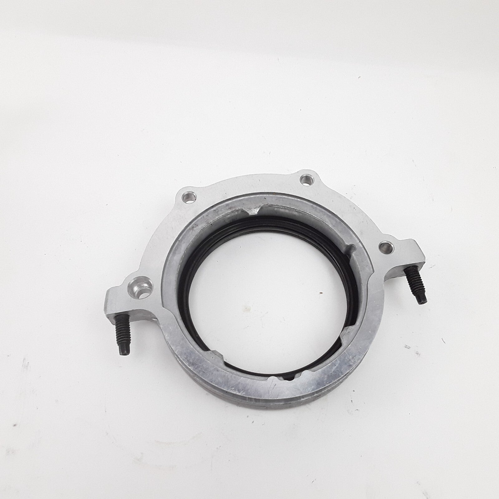 OEM Rear Oil Seal Housing Fits Chevrolet C1500 C2500 GMC K2500 K1500 1996-1999