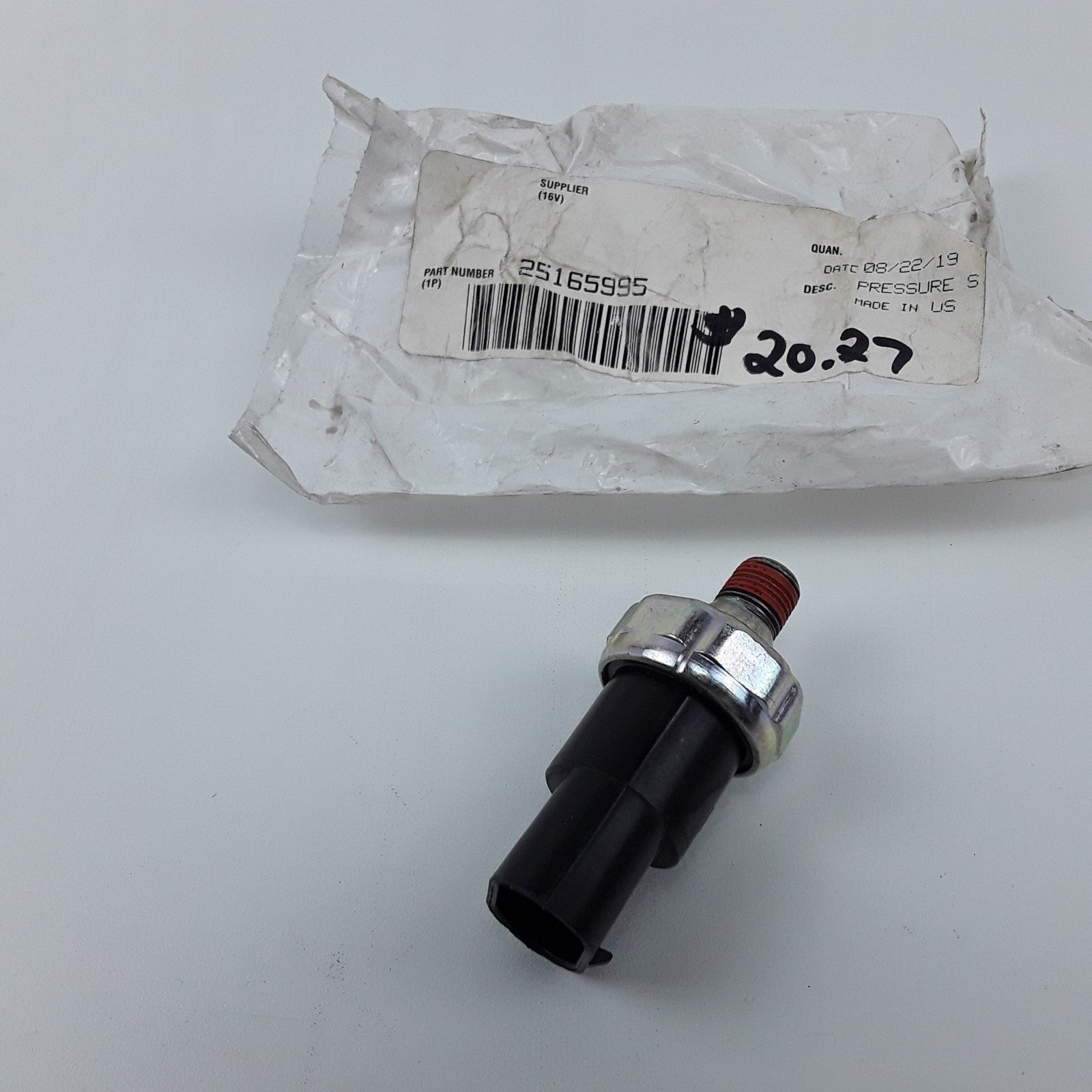 Mack 25165995 Pressure Switch For Mack Replaces 1MR2472M2