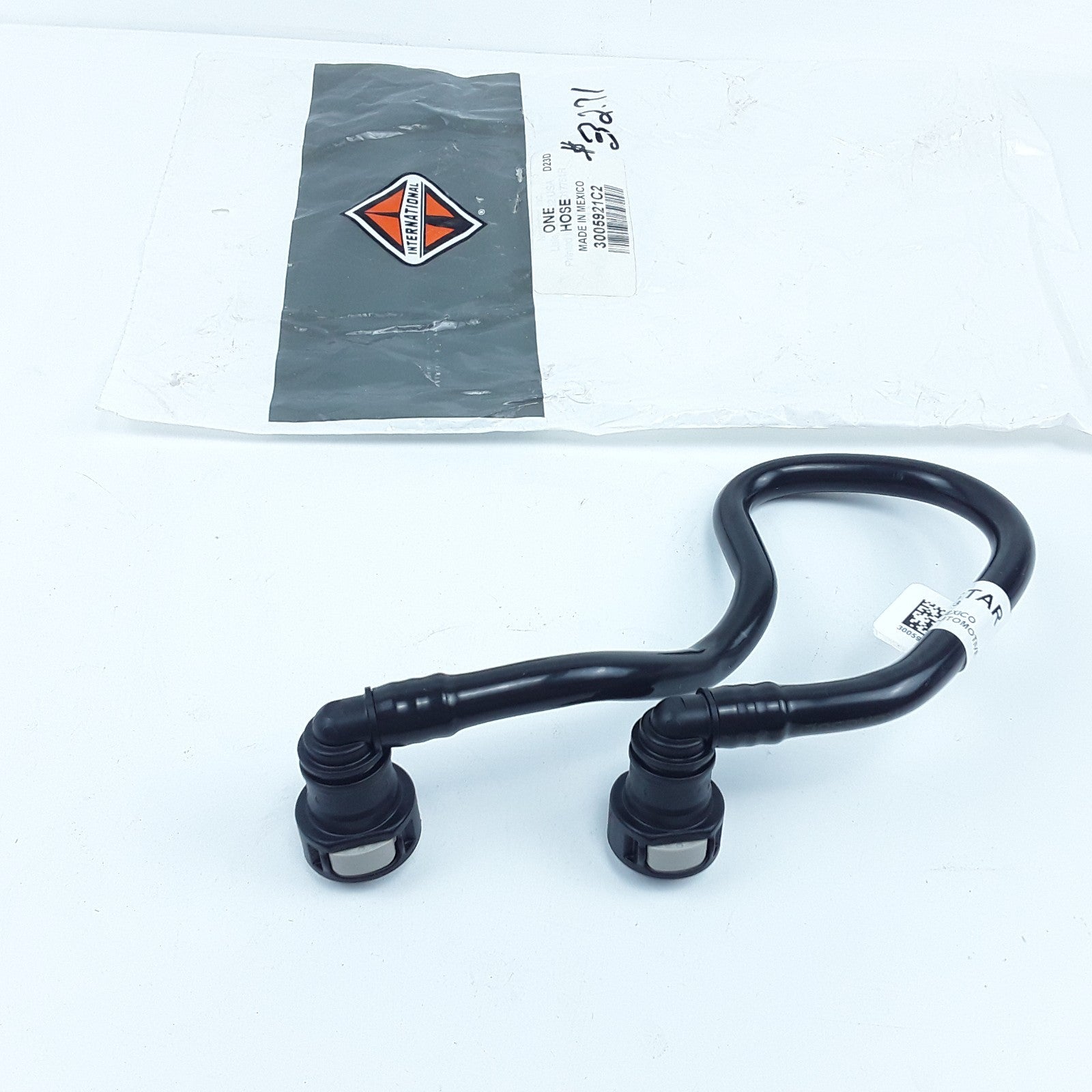 International 3005921C2 Fuel Hose Assembly For International Navistar Trucks