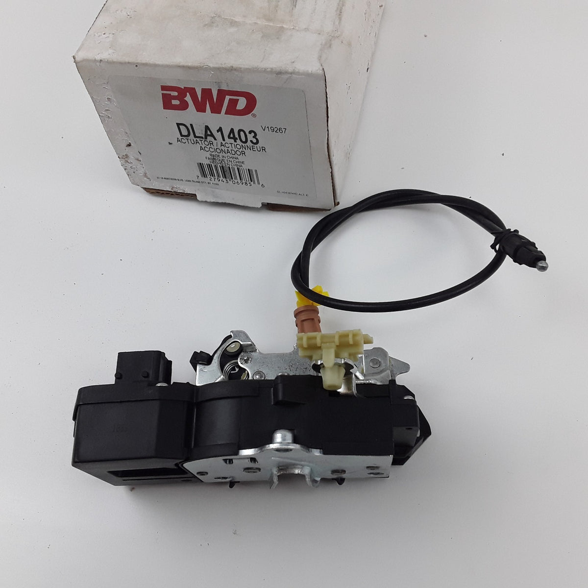 Front Right Power Door Lock Actuator Fits Chevrolet Impala (2006 2007 2008-2011)