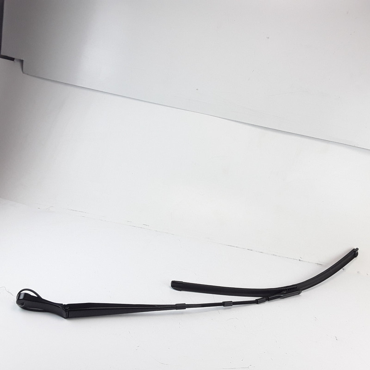 1046669-00-D Driver LHD Wiper Arm Blade For Tesla Model X 2015-2021 OEM New