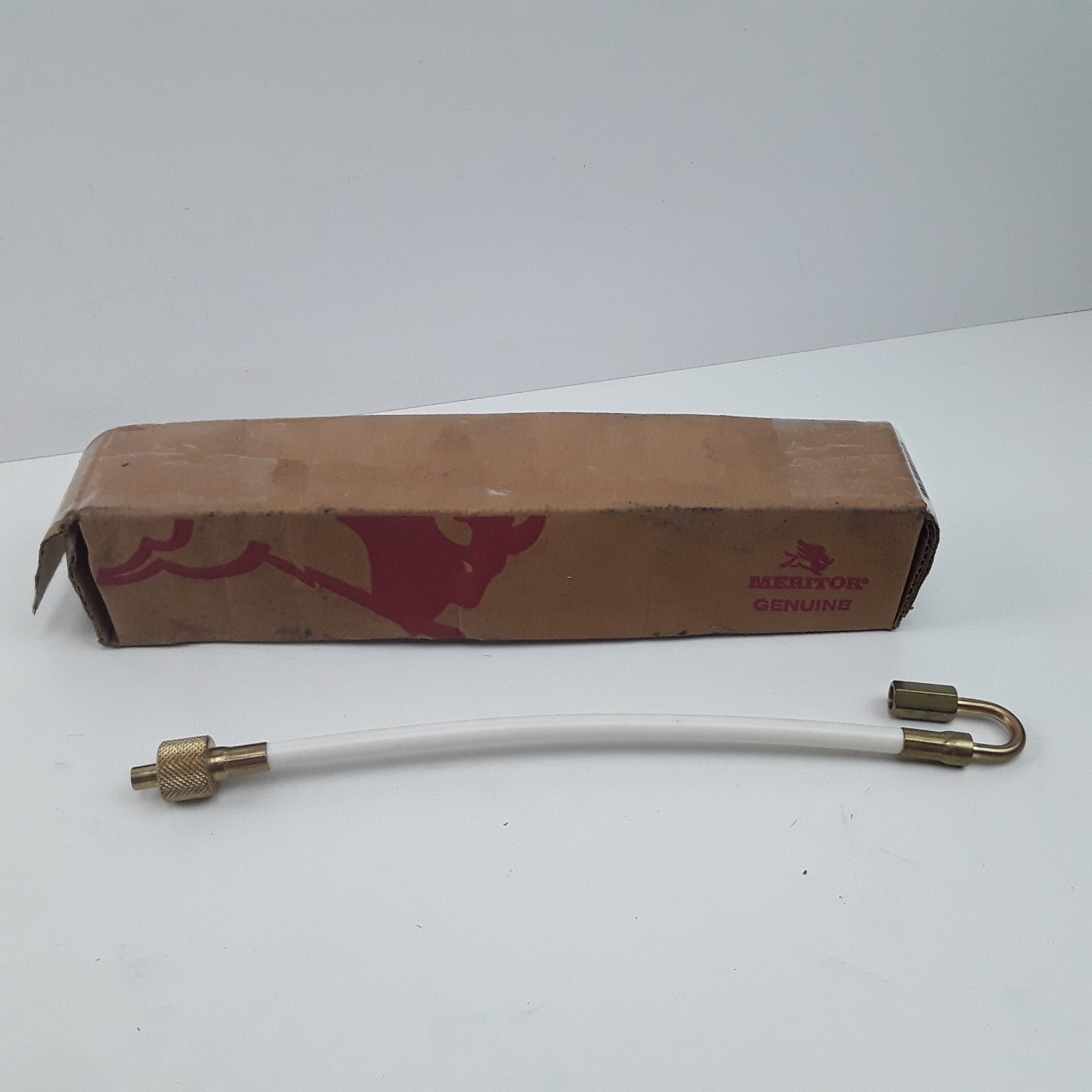 Meritor 3136400 Tire Inflation System Flex Hose Length 11.5in For 17.5 in Wheels