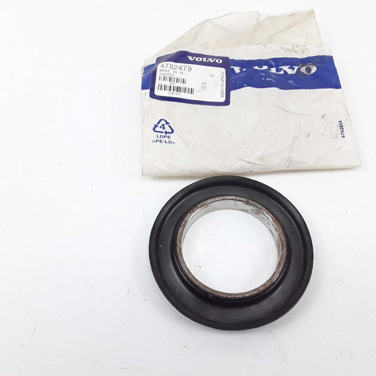 Volvo Link Bearing Seal 4782479 For L30, L50, L70, L150, L150C, L160, L180, L180
