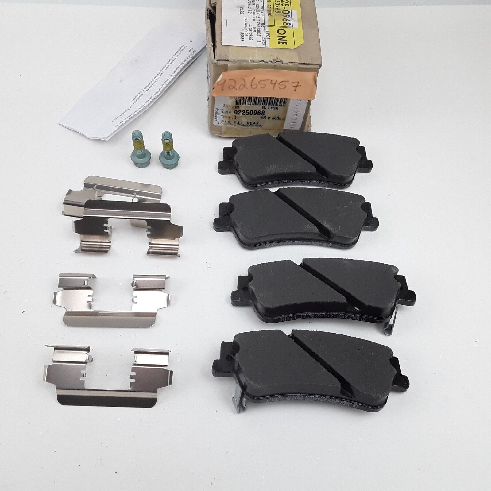 GM Rear Disc Brake Pad Kit for Chevrolet Caprice 2011-2017, Pontiac G8 2008 2009
