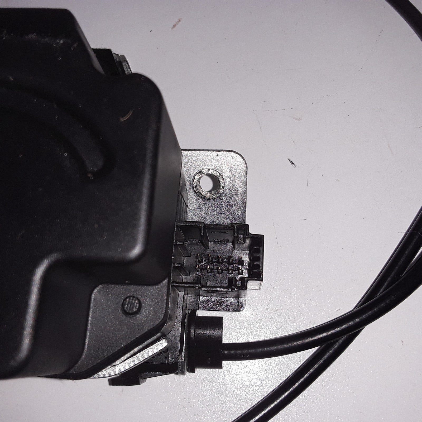 Liftgate Lock Actuator Fits Mercedes-Benz GL320 2007 2008 2009 R63 AMG 2007