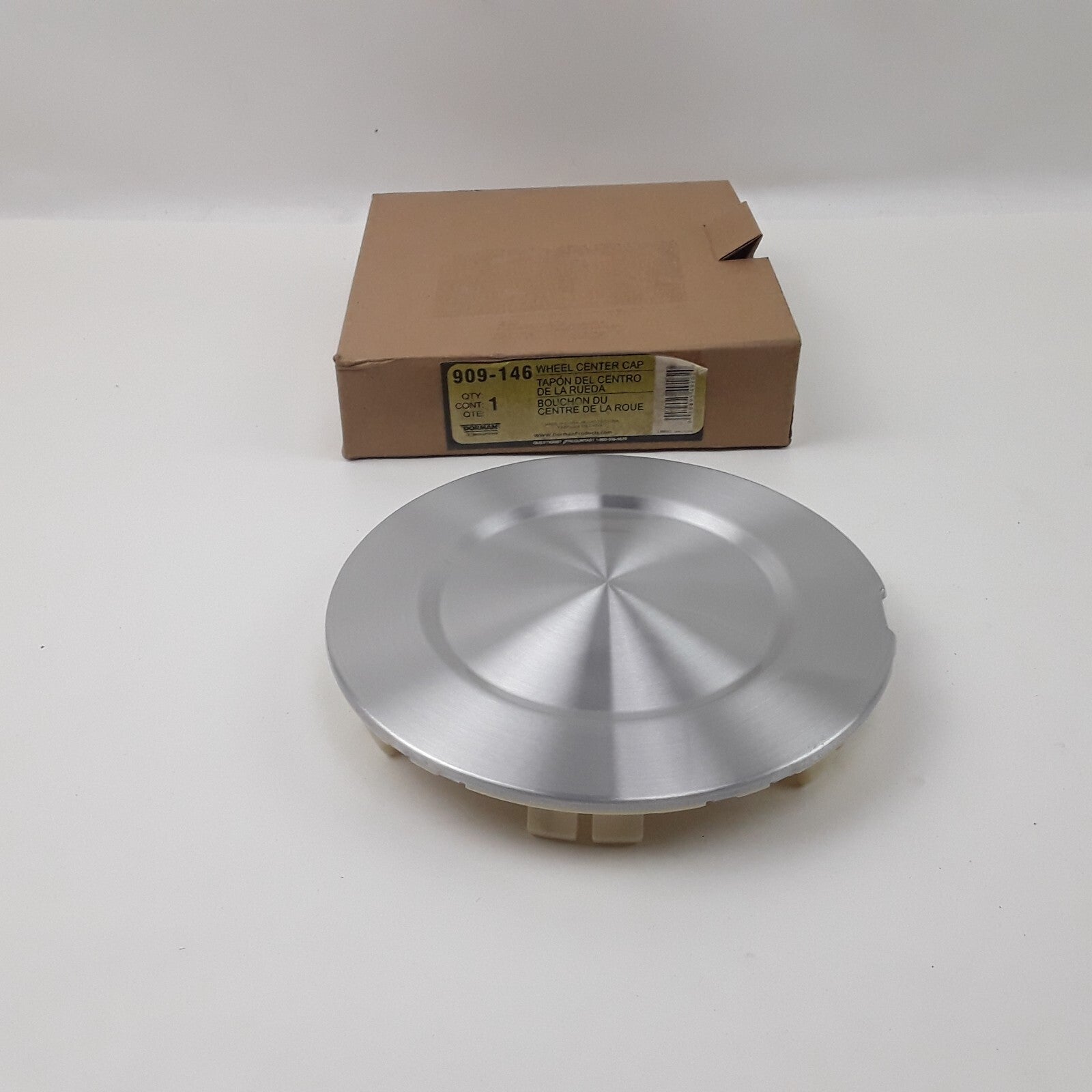Plastic Wheel Center Cap Fits Chevrolet Trailblazer EXT SSR 2004 2005 2006