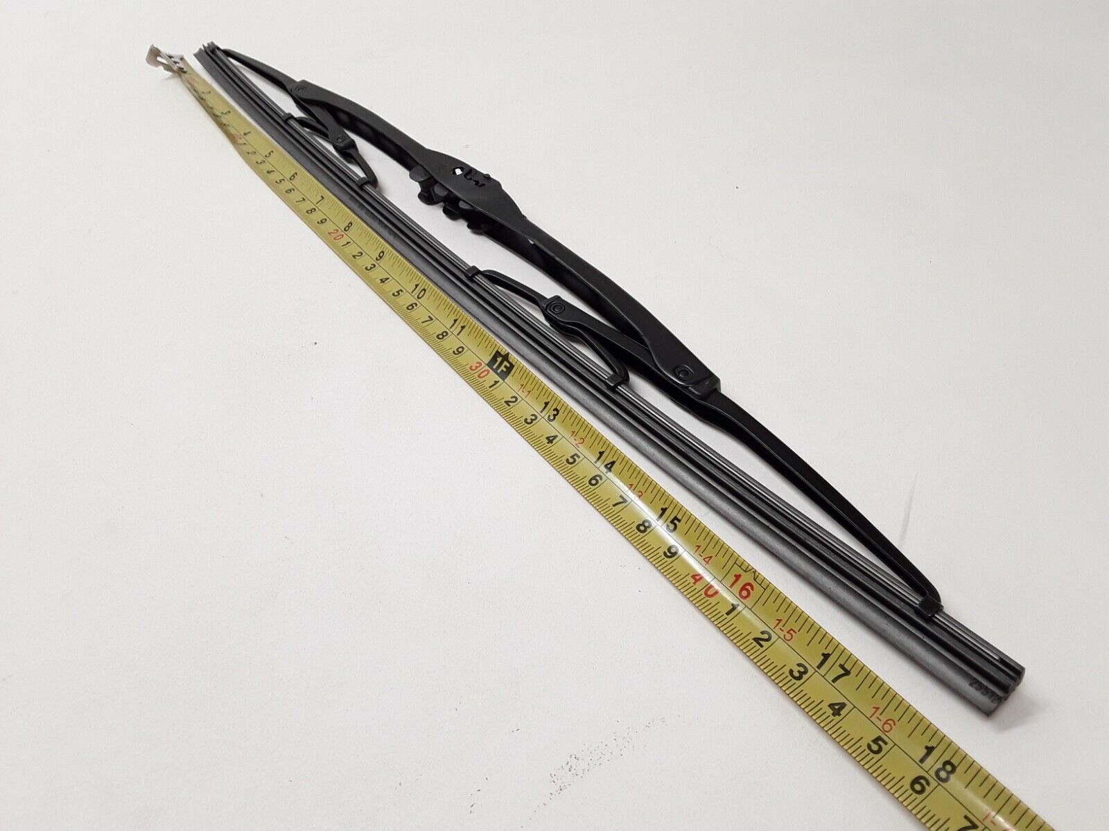 60-018 NAPA AccuFiT Windshield Wiper Blade 60-018 18 IN inch NEW FREE SHIPPING - HotCarParts