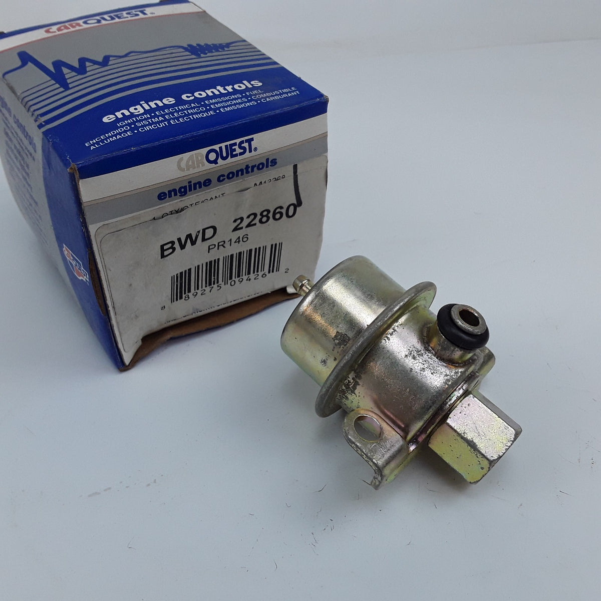 Fuel Pressure Regulator Fits Dodge Plymouth Chrysler (1989 1990 1991 1992-1995)