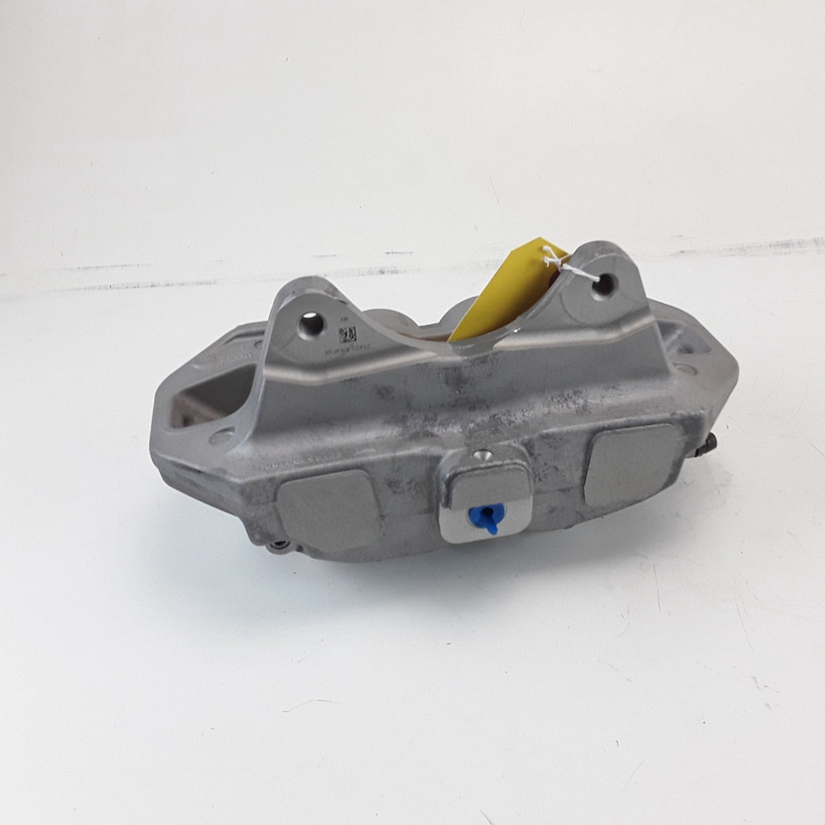8008362-00-A Front Right Brake Caliper Without Pads Base For Tesla Model Y 2025