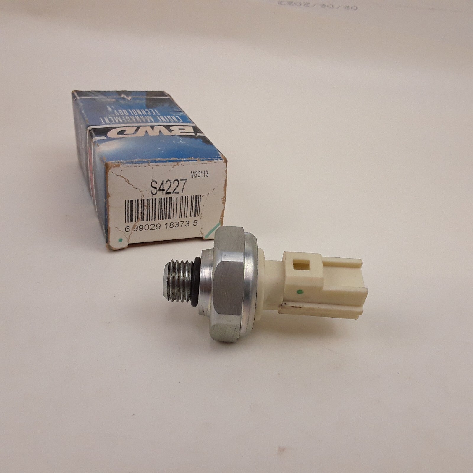 Engine Oil Pressure Switch-Sender Fits Ford E-350 Econoline Club Wagon 2002