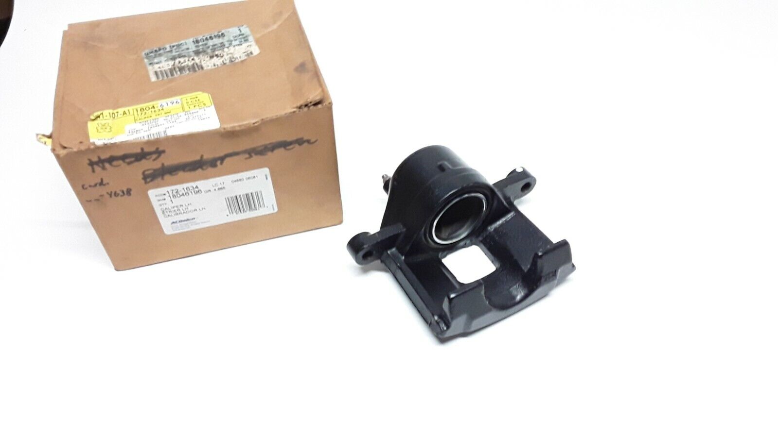 Disc Brake Caliper Front Left ACDelco GM Original Equipment 172-1634 / 18046196 - HotCarParts