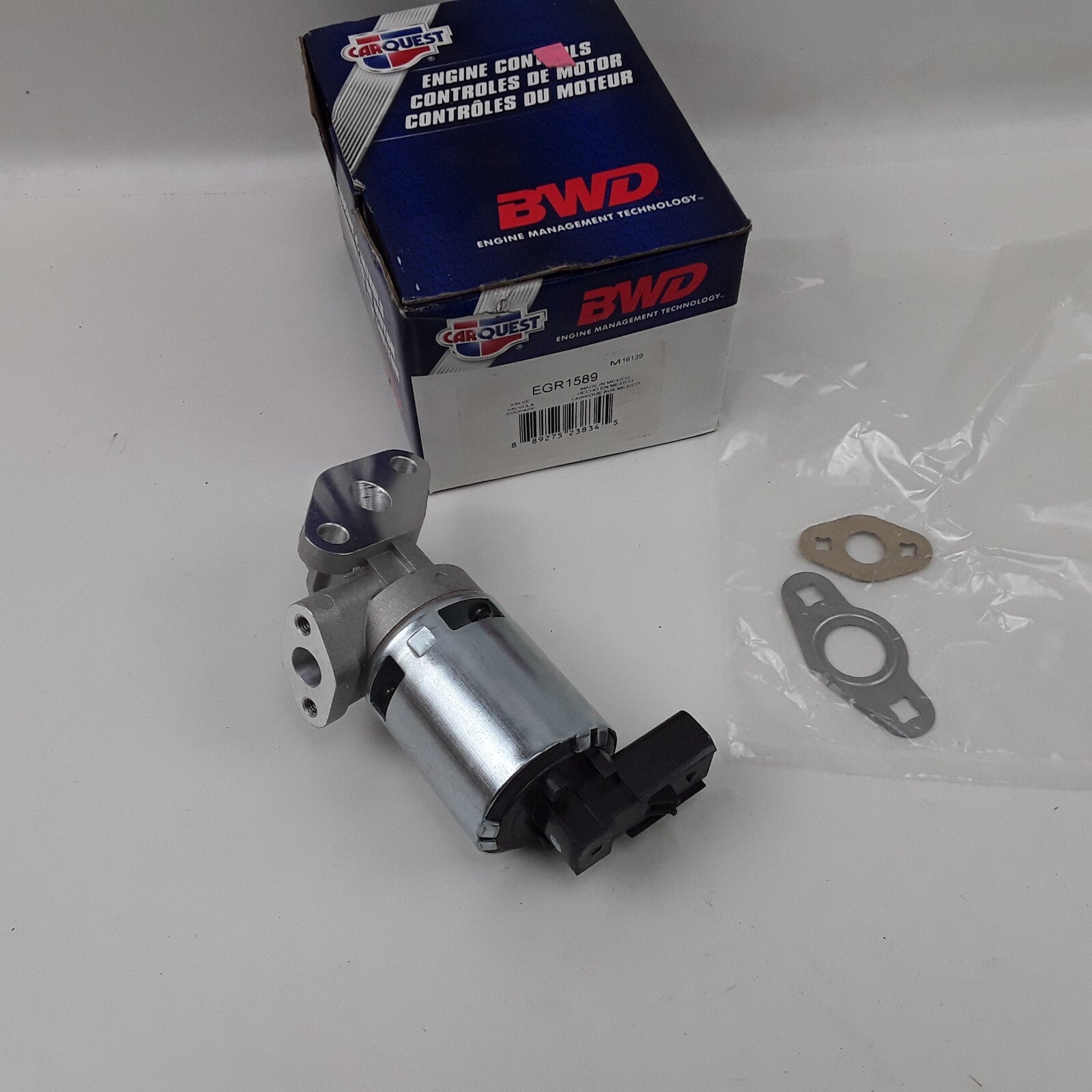 Exhaust Gas Recirculation EGR Valve Fits Chrysler Town & Country 2004-2005