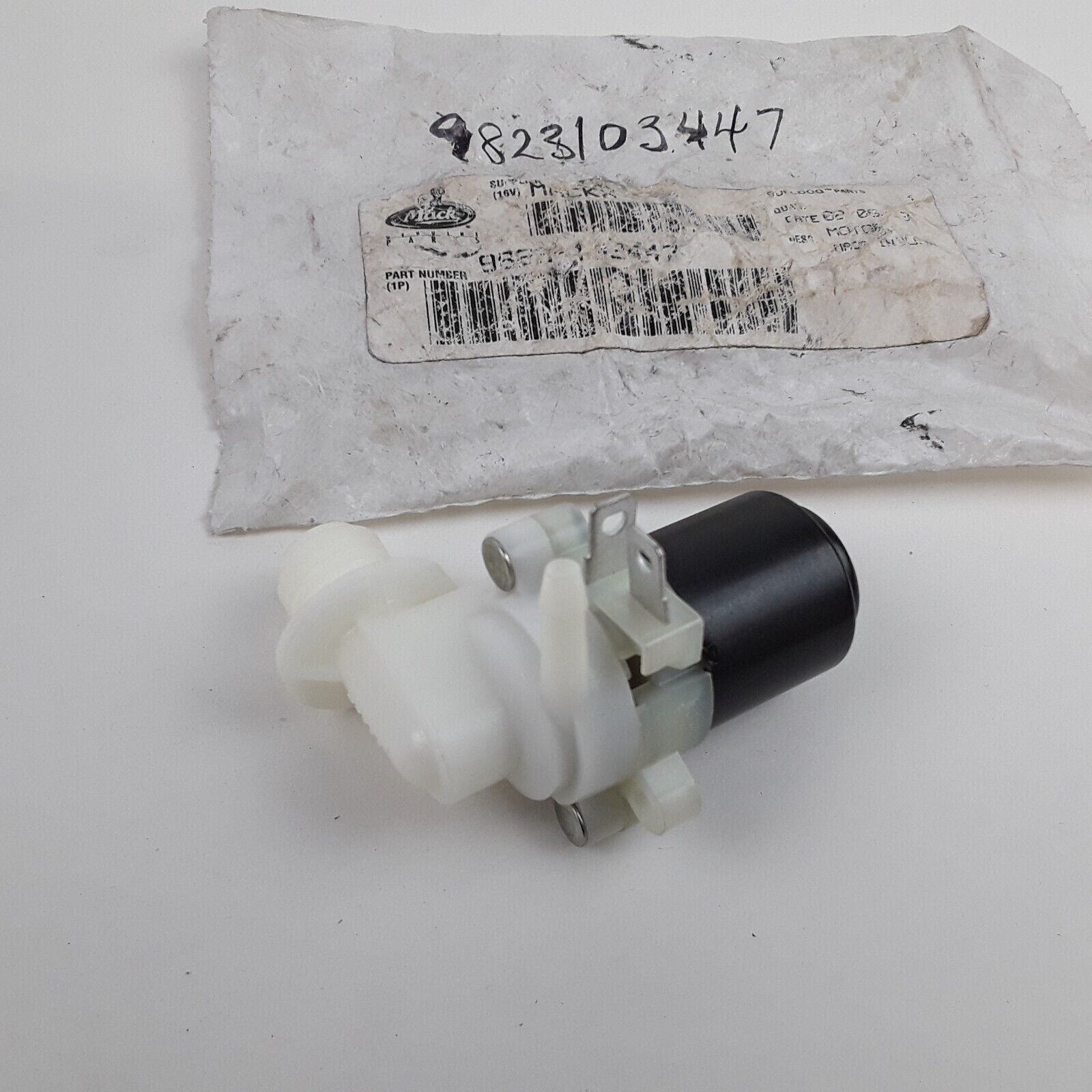 Mack 9823-103447 Wiper Motor Windshield Washer Pump CH612 CH613 MR688P MR688S