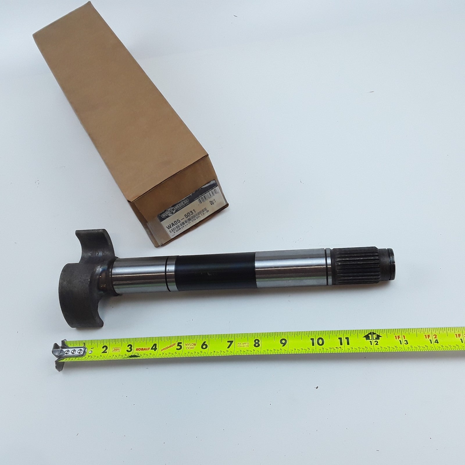 World American WA05-5031 Left Air Brake Camshaft 11-1/16" Length For Trailer