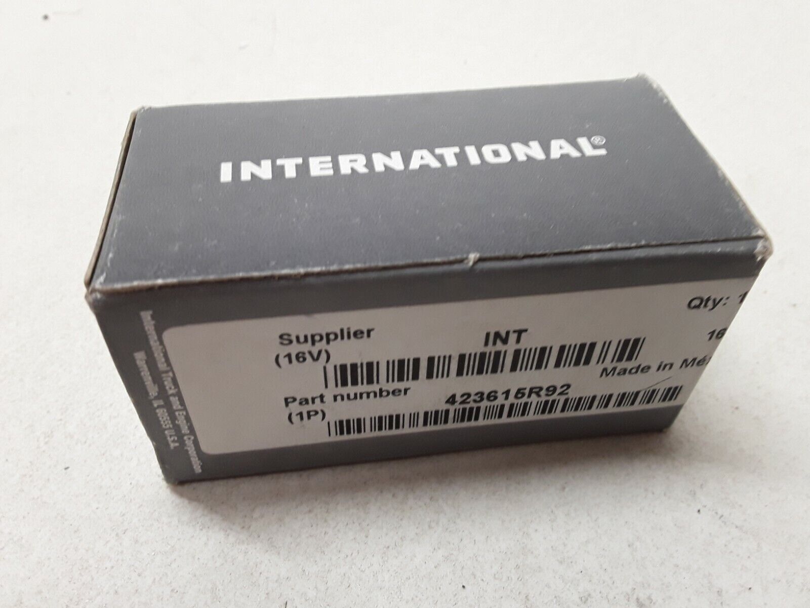 OEM INTERNATIONAL SWITCH / TOGGLE 423615R92 FAST FREE SHIPPING - HotCarParts