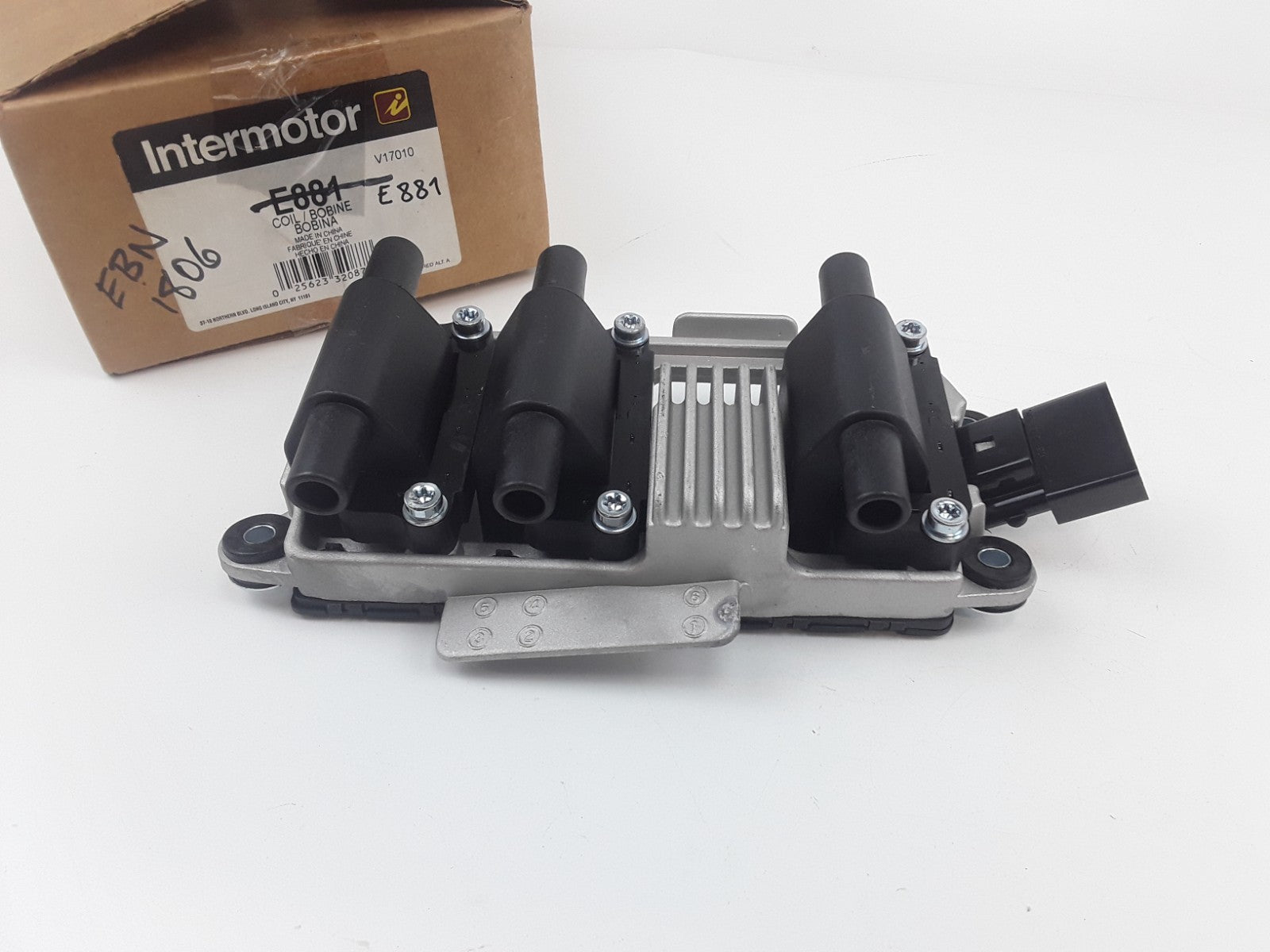 Ignition Coil For Audi A4 A6 Quattro A6 A4 Volkswagen Passat 1998 1999 2000-2005