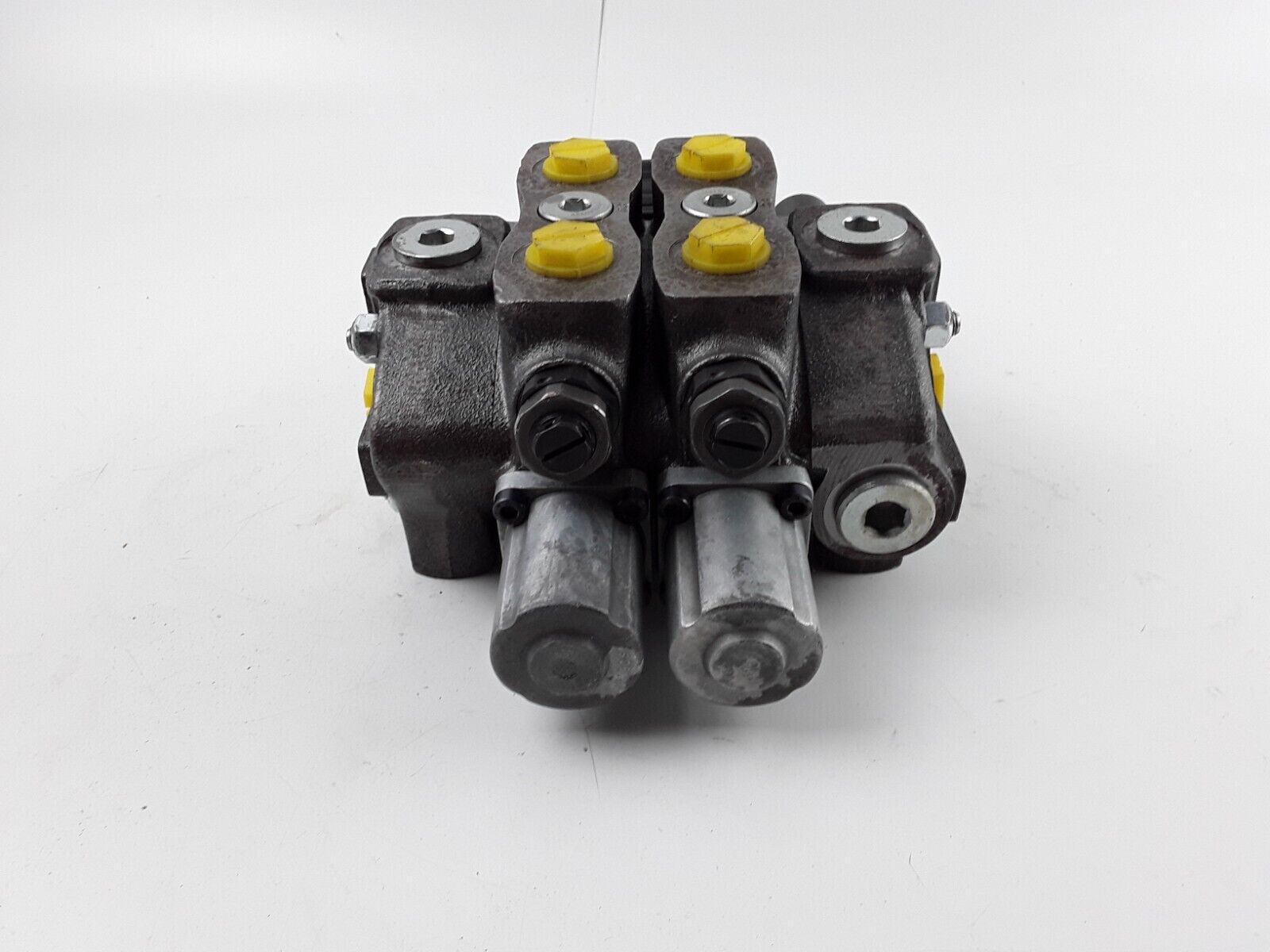 Valve Walvoil PWU181081024 3XCAR110214 XCAR308114 IS3 IS-1 IS IS1 S3 S8 S10 - HotCarParts