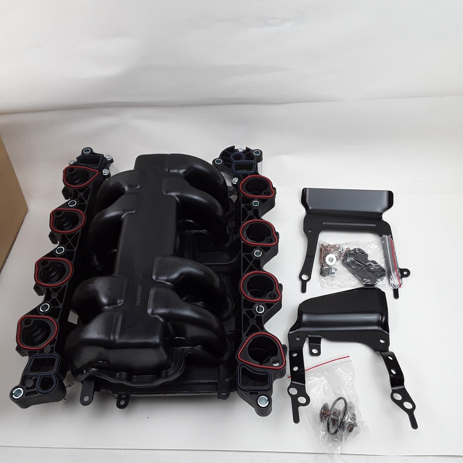 Carquest 615-178 Plastic Intake Manifold Fits Lincoln Ford Mercury (1996-2000)