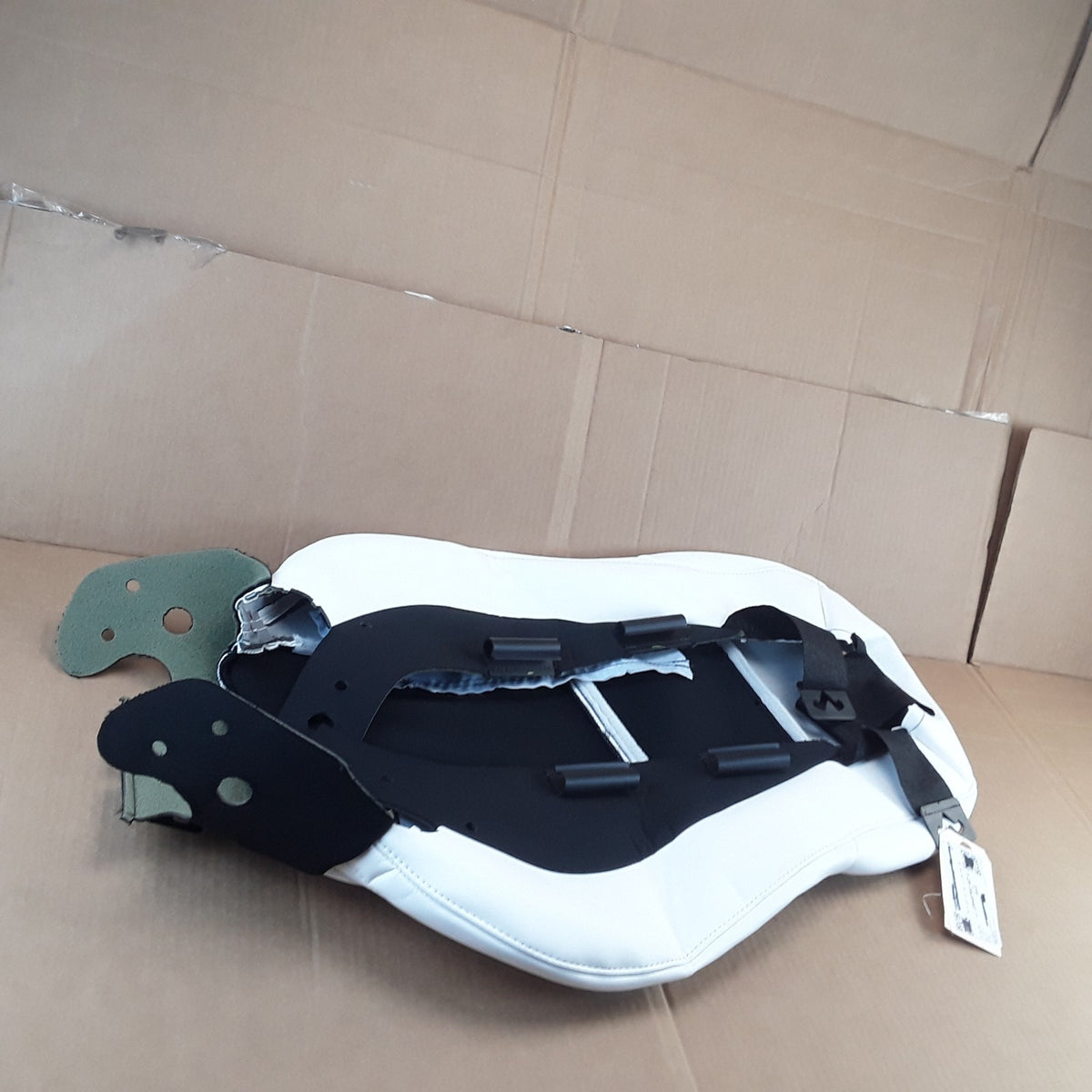 2048706-02-C LHD White Farside 1st Row Seatback Cover For Tesla Model Y
