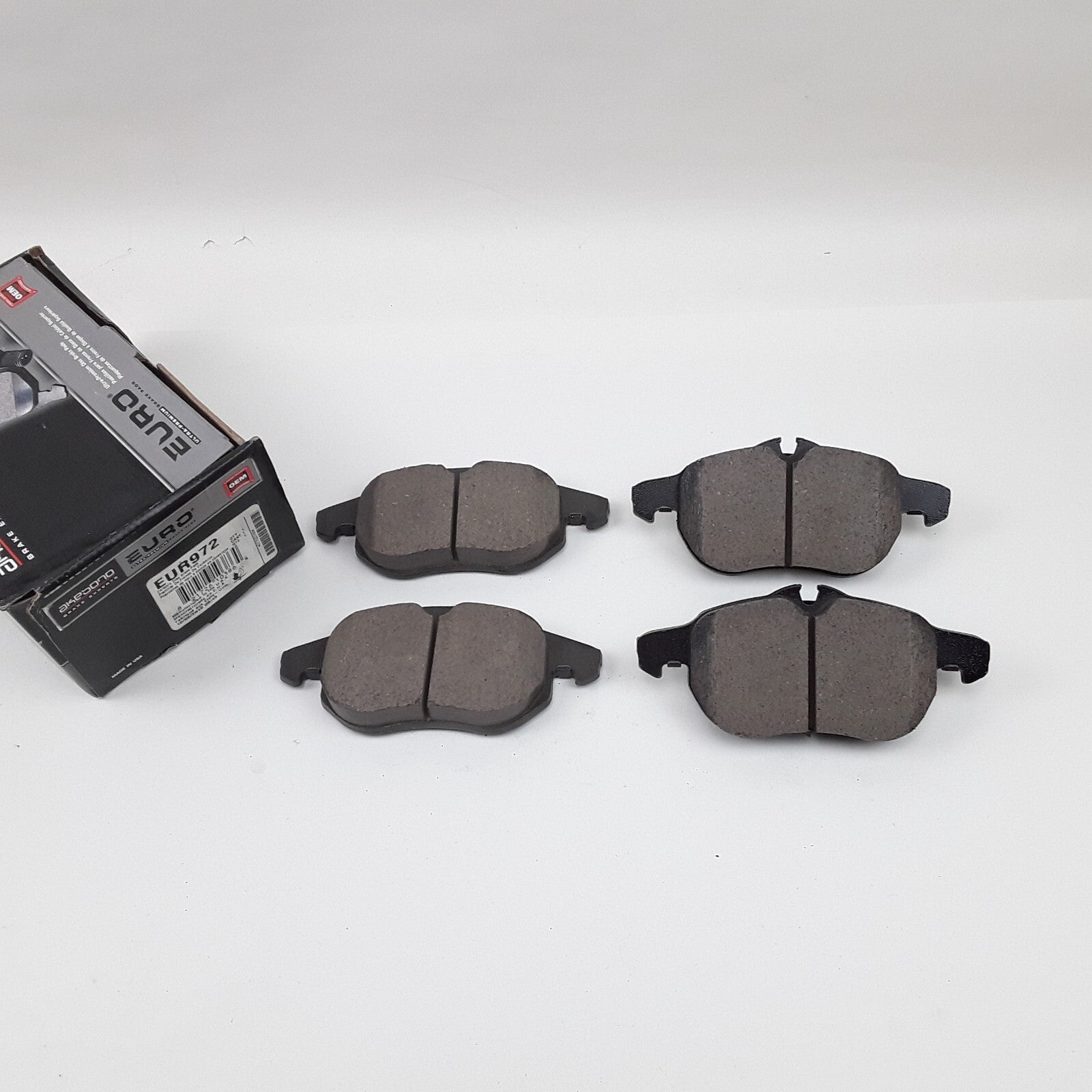 Front Ceramic Disc Brake Pad Set Fits Saab 9-3X & 9-3 2003-2011