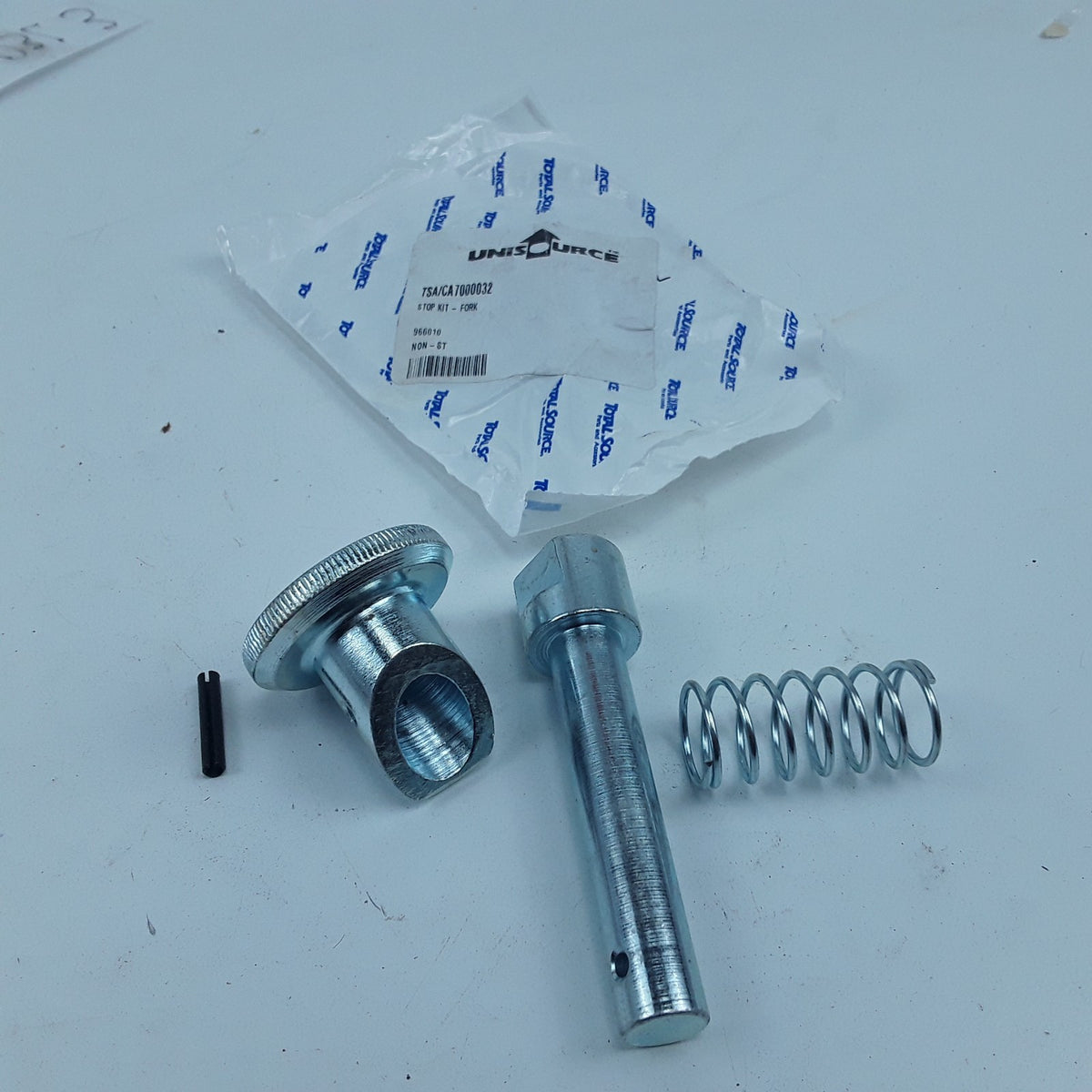 Forklift Fork Pin Lock  Stop Kit - Fork TSA/CA7000032 Fits Carraro
