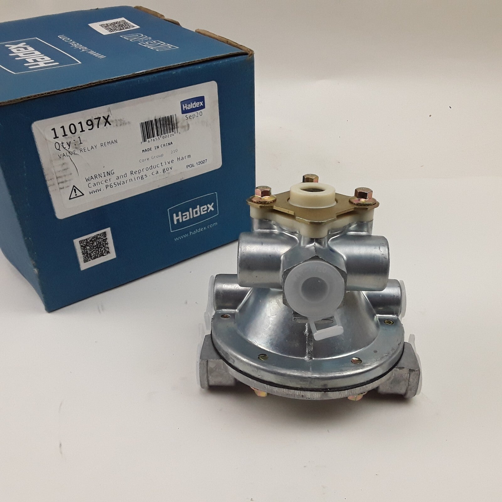Haldex 110197X - LikeNu Sealco Air Brake Relay Valve For Heavy Duty Car Truck