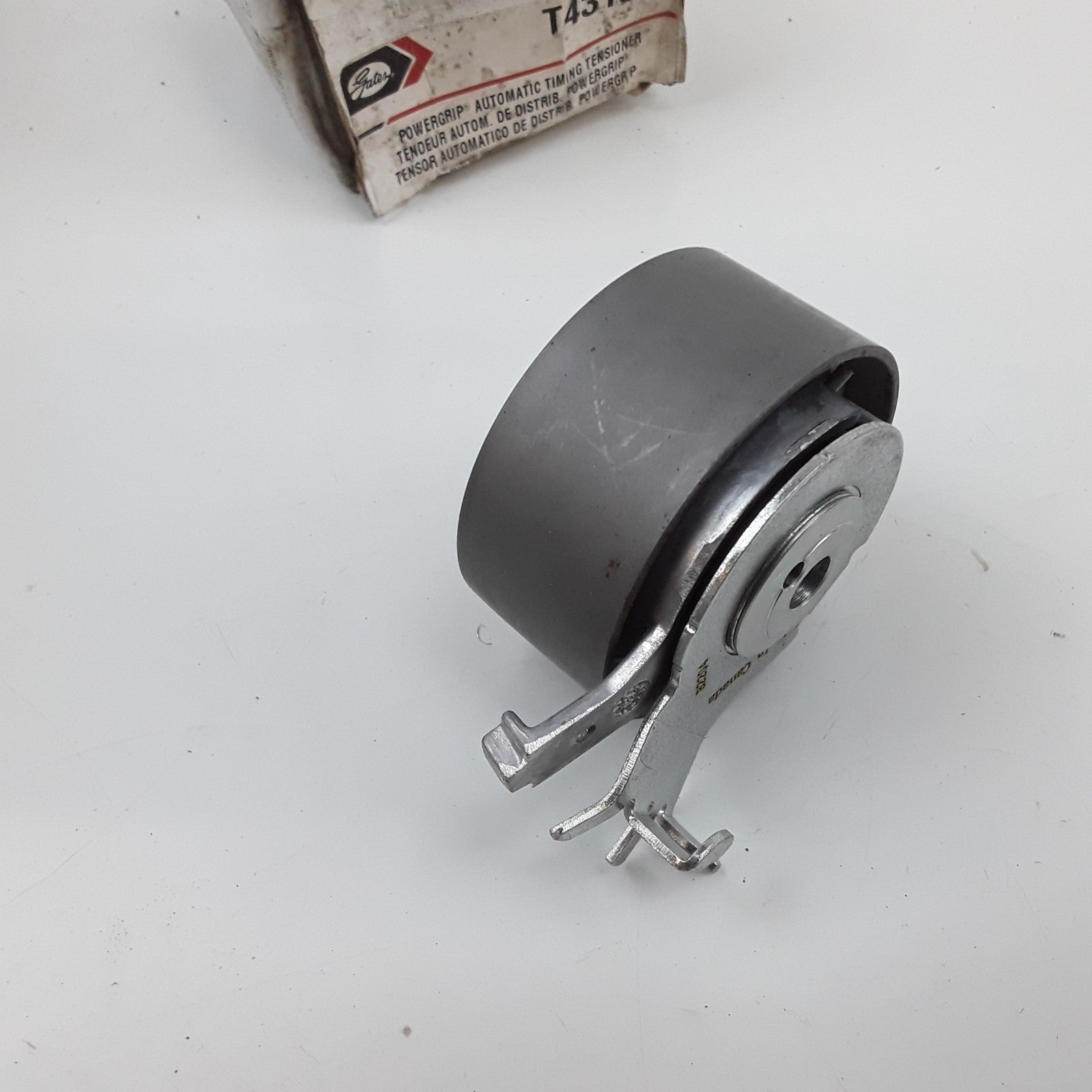 Engine Timing Belt Tensioner Fits Volvo S80 S70 V40 V70 XC90 XC70 S40 1998-2010