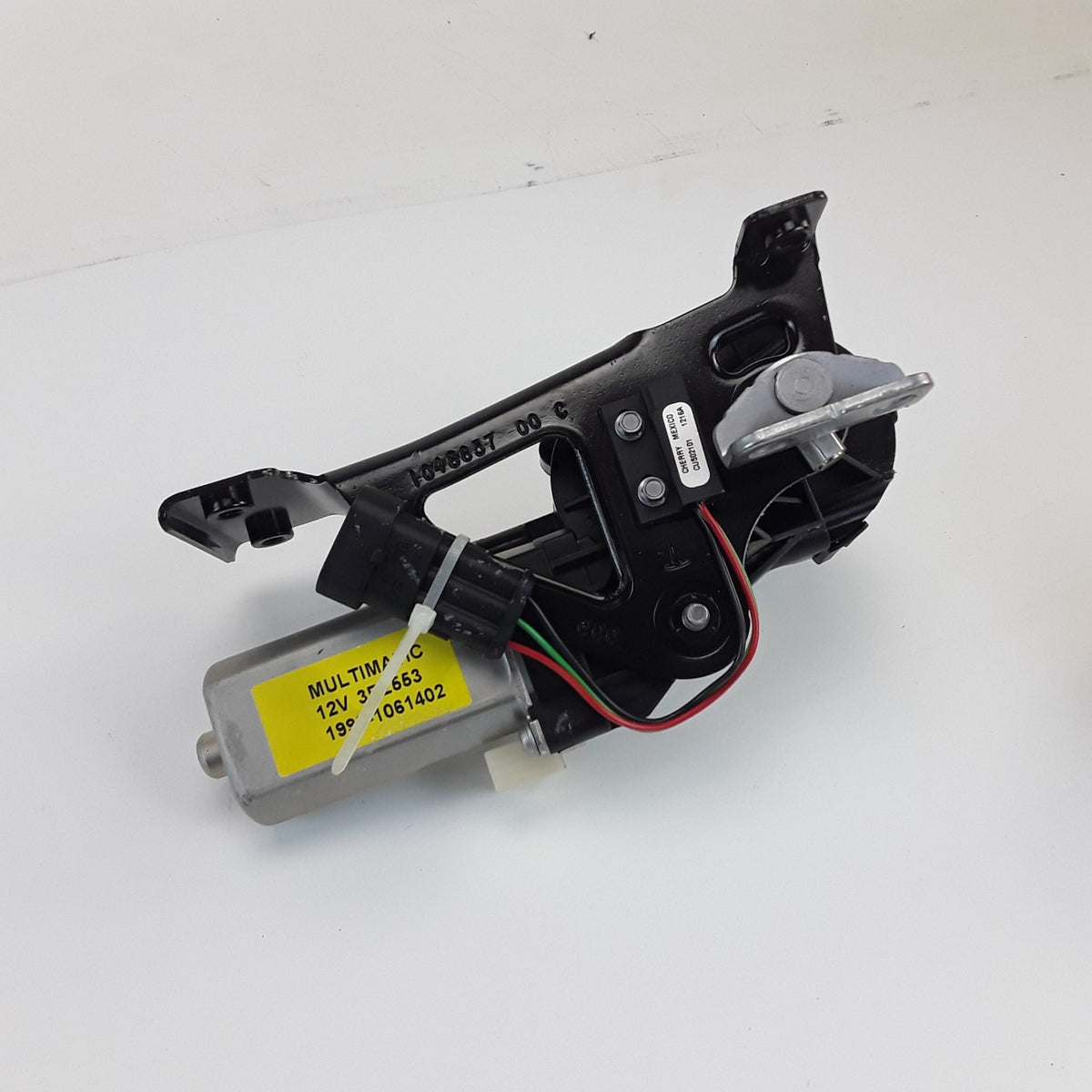 1046657-00-C Active Spoiler Motor Assembly For Tesla Model X 2015-2021 OEM New