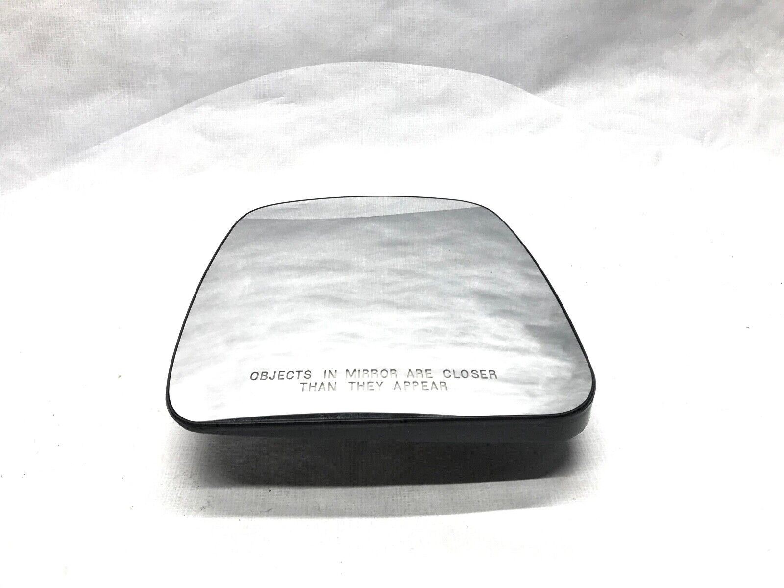 GENUINE GM OEM Door Rear Side View - Mirror Glass Right 88944456 - HotCarParts
