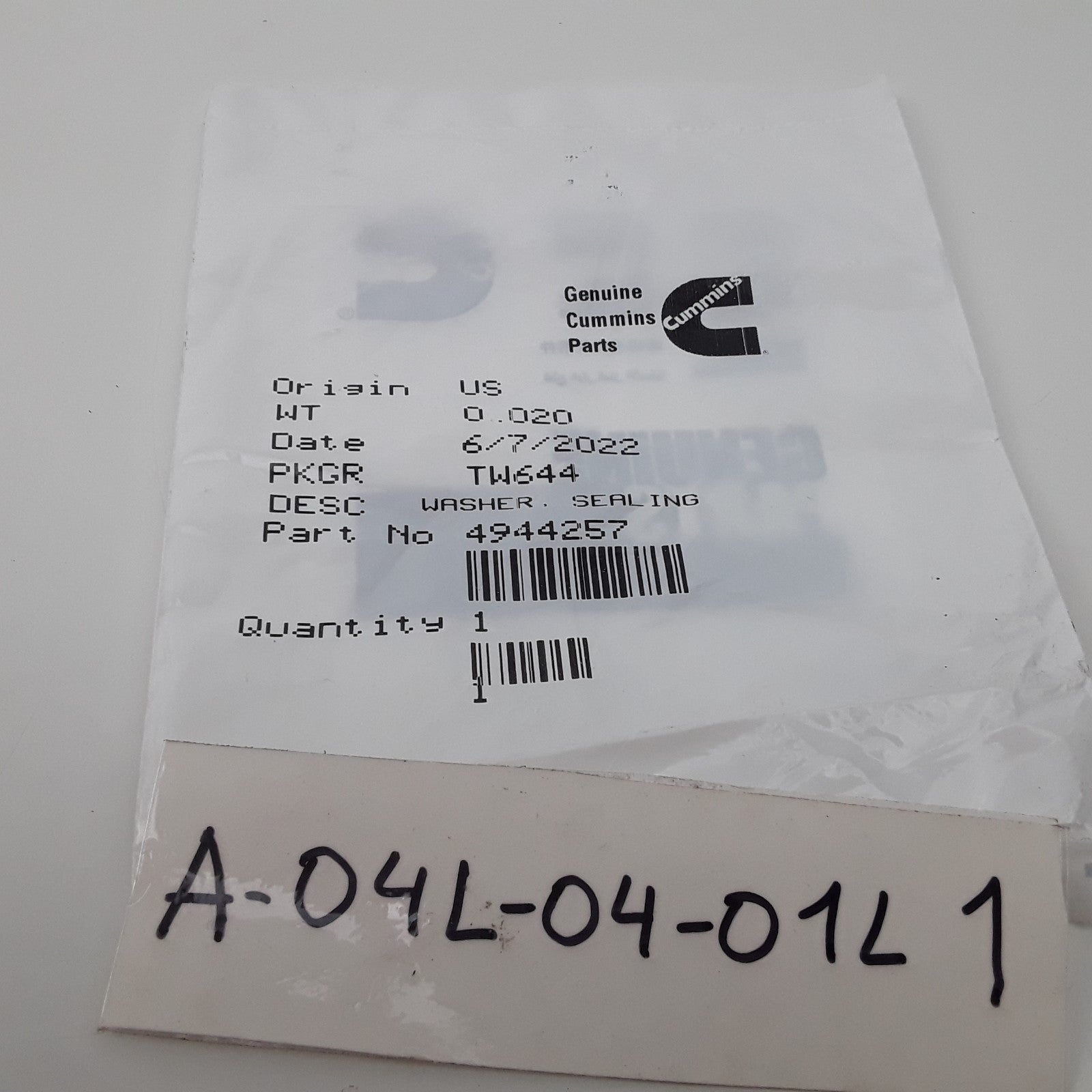 Cummins 4944257 Fuel Fitting Washer Seal Thick EGR Cooler Application