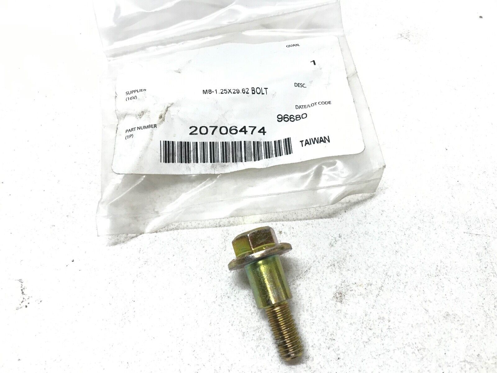 GENUINE MACK Truck 20706474 BOLT Shoulder Screw 421GC289M M8-1.25X29.62 - HotCarParts