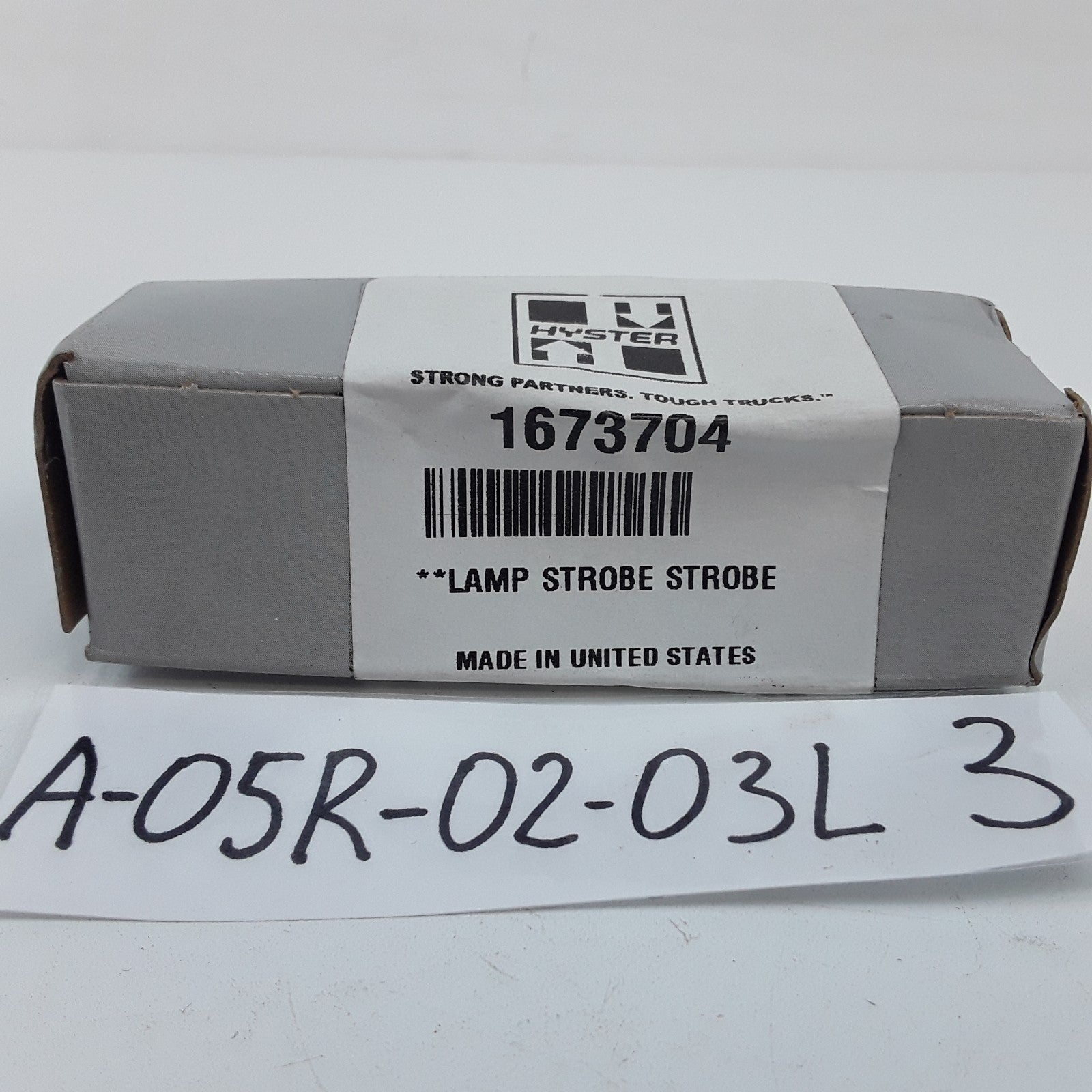 Hyster 1673704 Replacement Strobe Lamp Bulb Assembly Fits Heavy Duty Forklifts