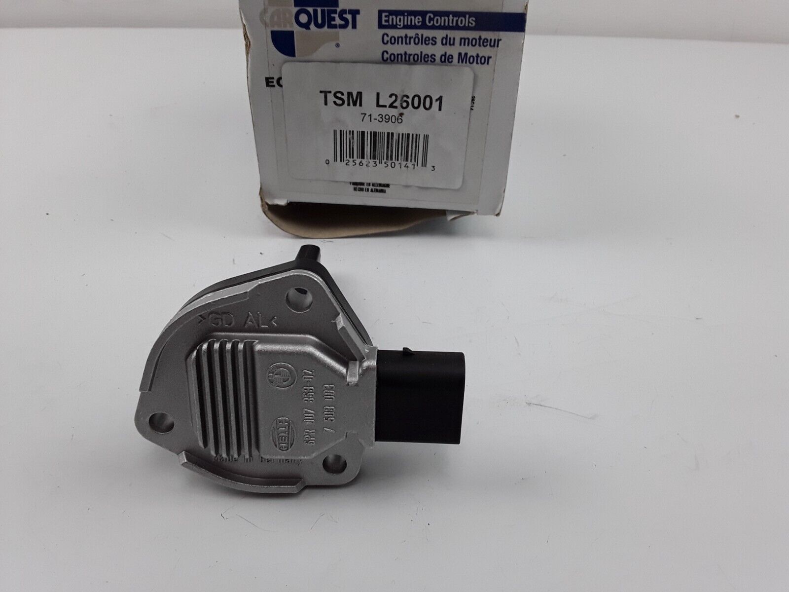 Engine Oil Level Sensor For BMW 335d 320i X3 Z8 Z4 Z3 X5 750iL 740i 540i 530i M3 - HotCarParts