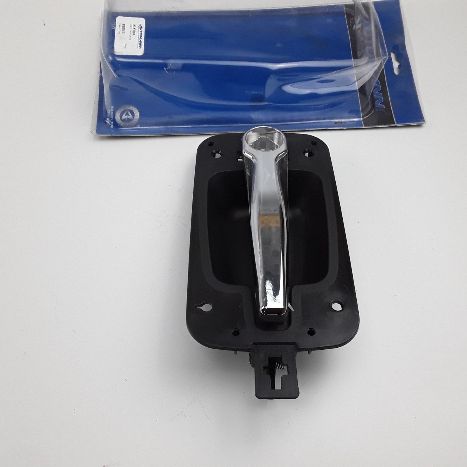 Automann Front Left Exterior Door Handle Fits International ProStar (2008-2014)